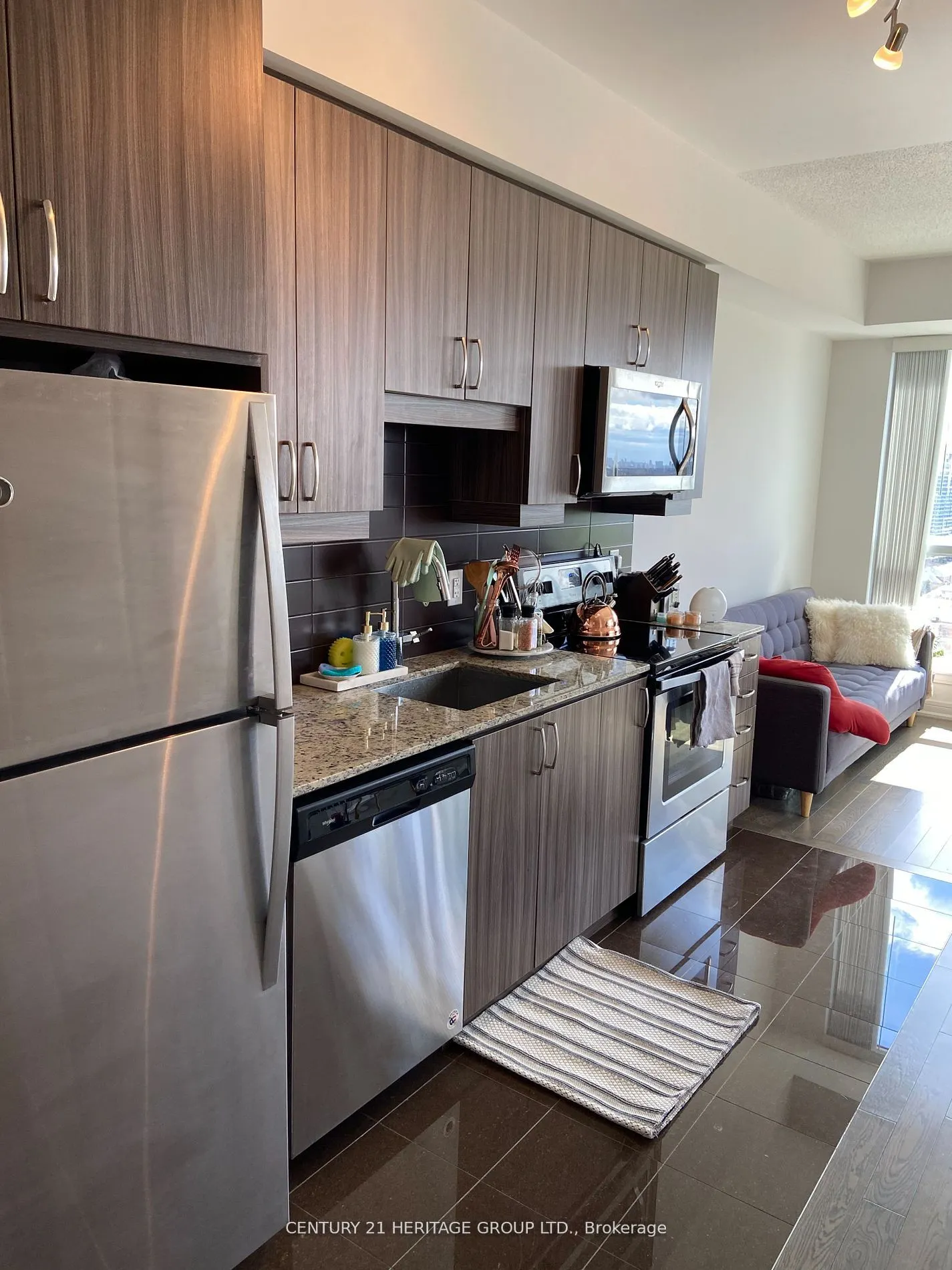 9201 Yonge Street, #1909
