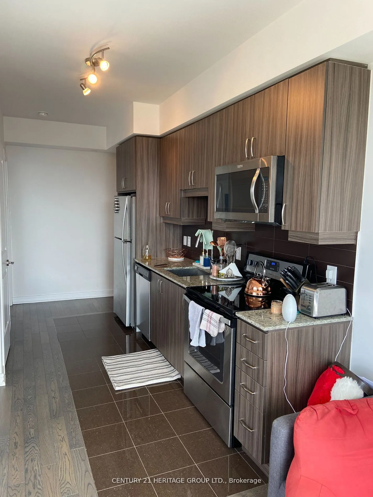 9201 Yonge Street, #1909