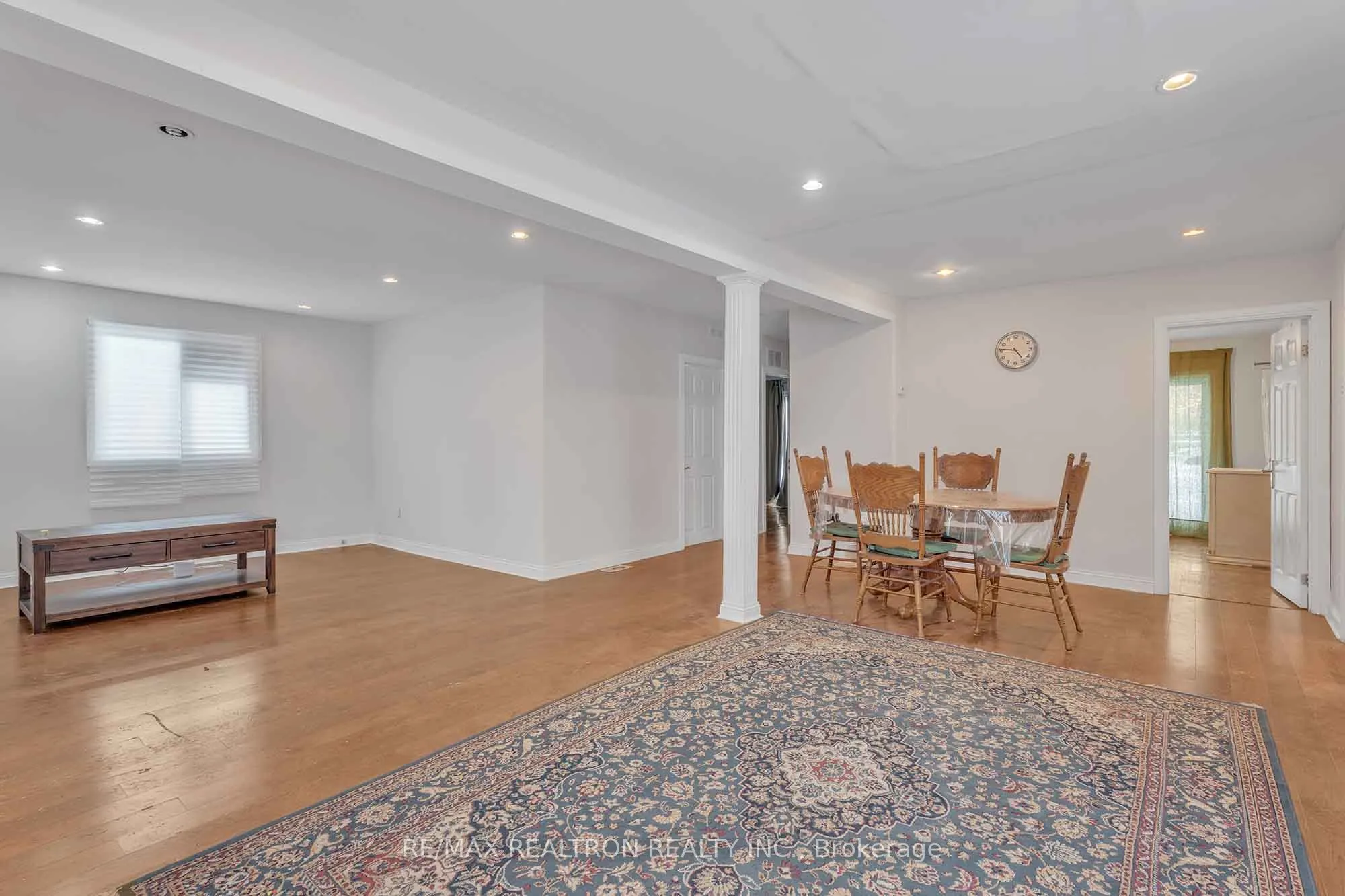 114 Weldrick Road W