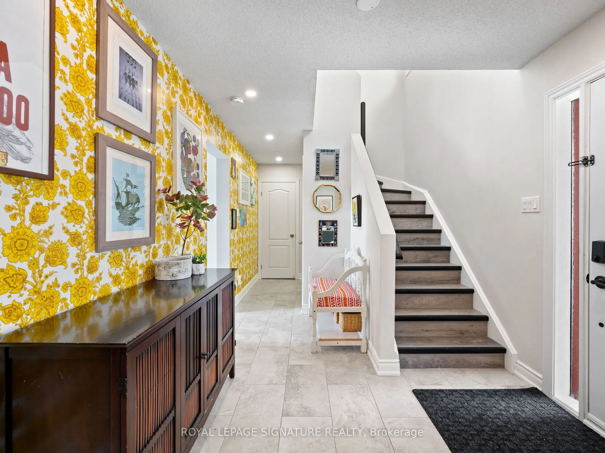 6 Dugdale Avenue