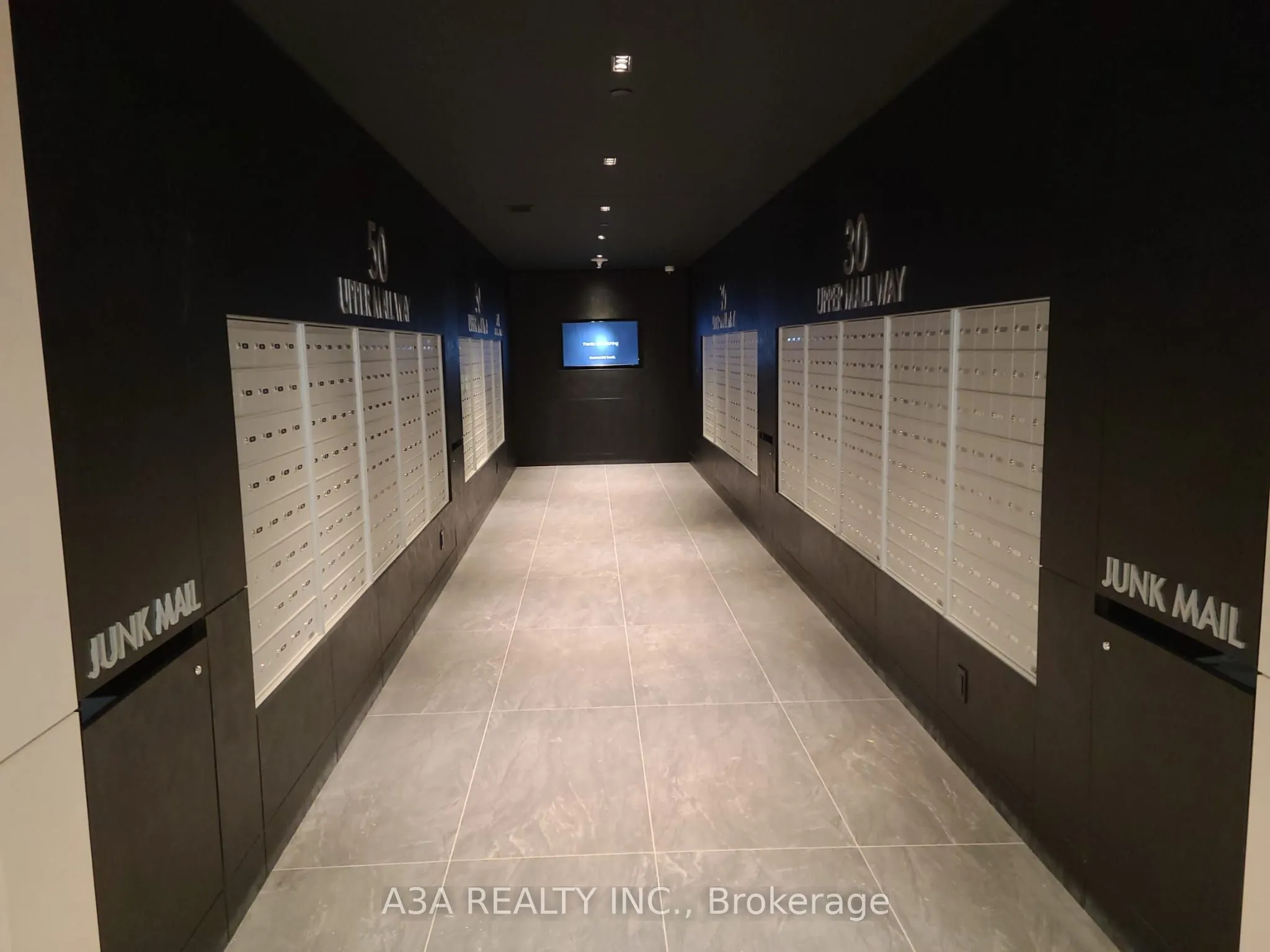 50 Upper Mall Way #2201