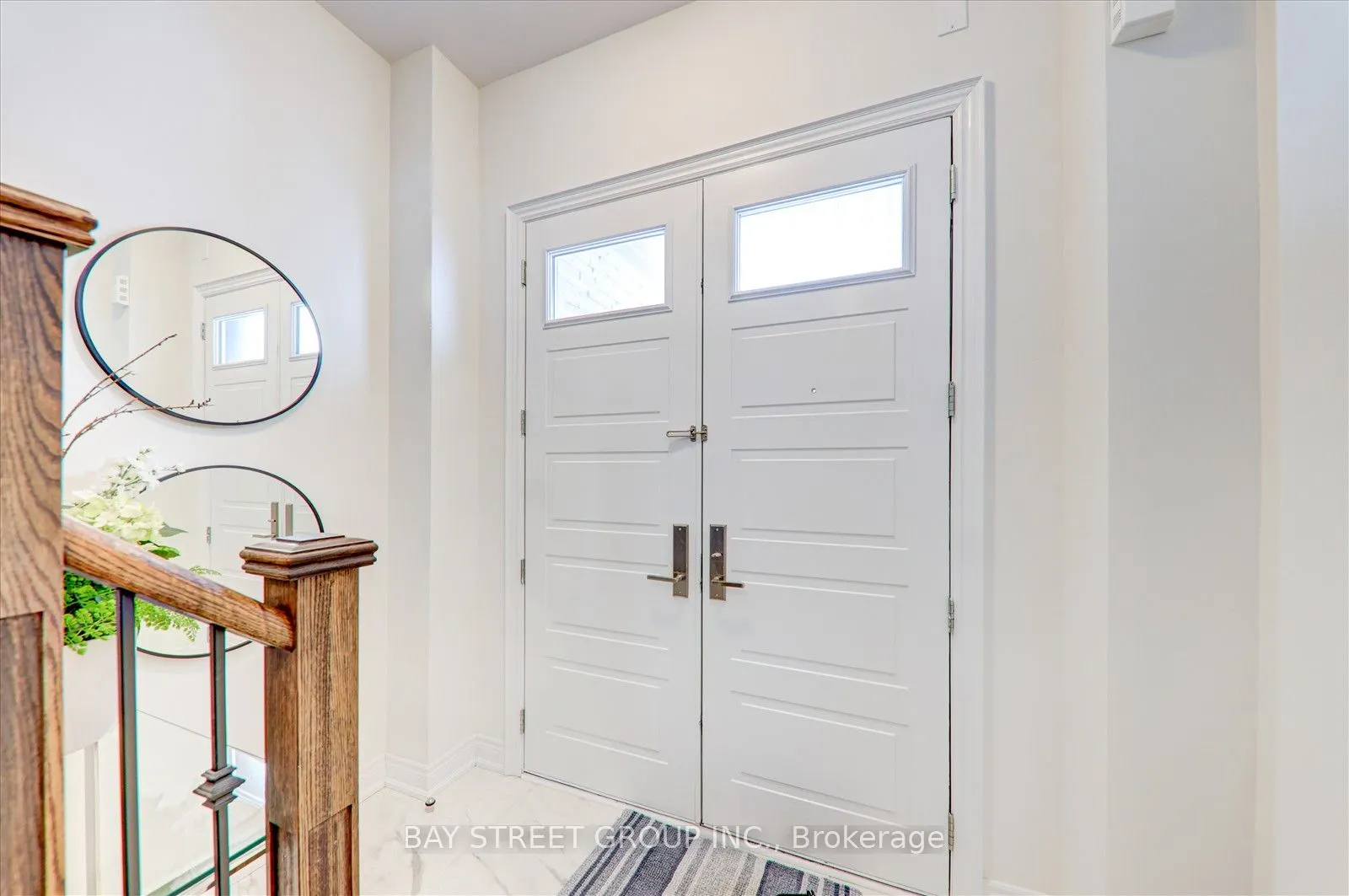12 SCHMELTZER Crescent