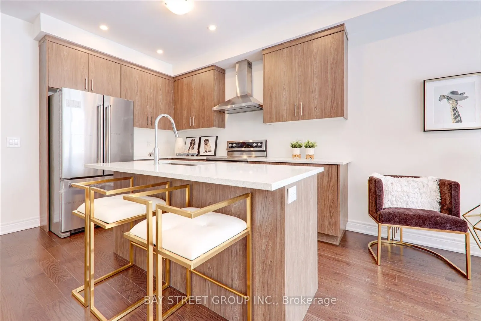 12 SCHMELTZER Crescent