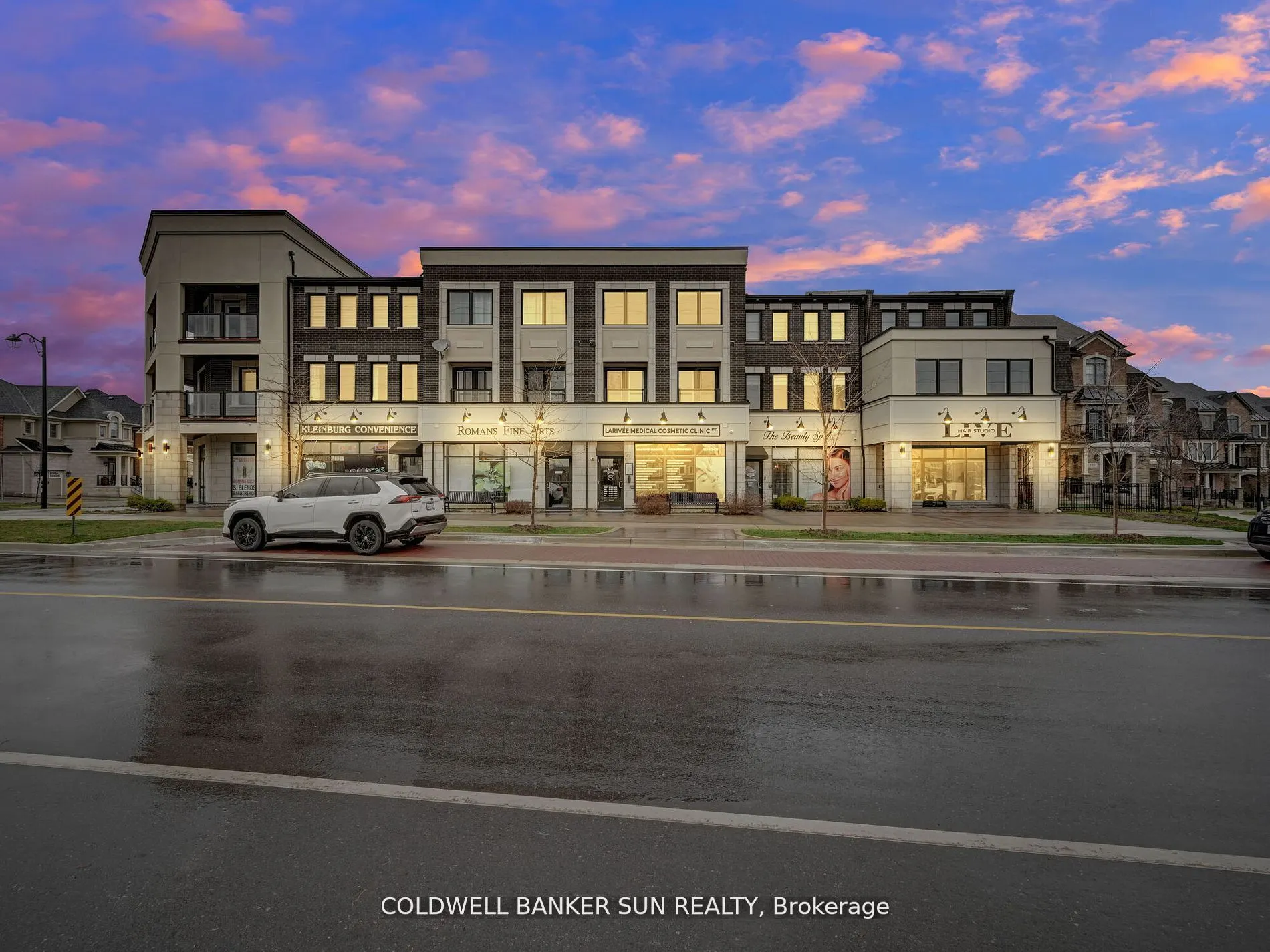 401 Kleinburg Summit Way