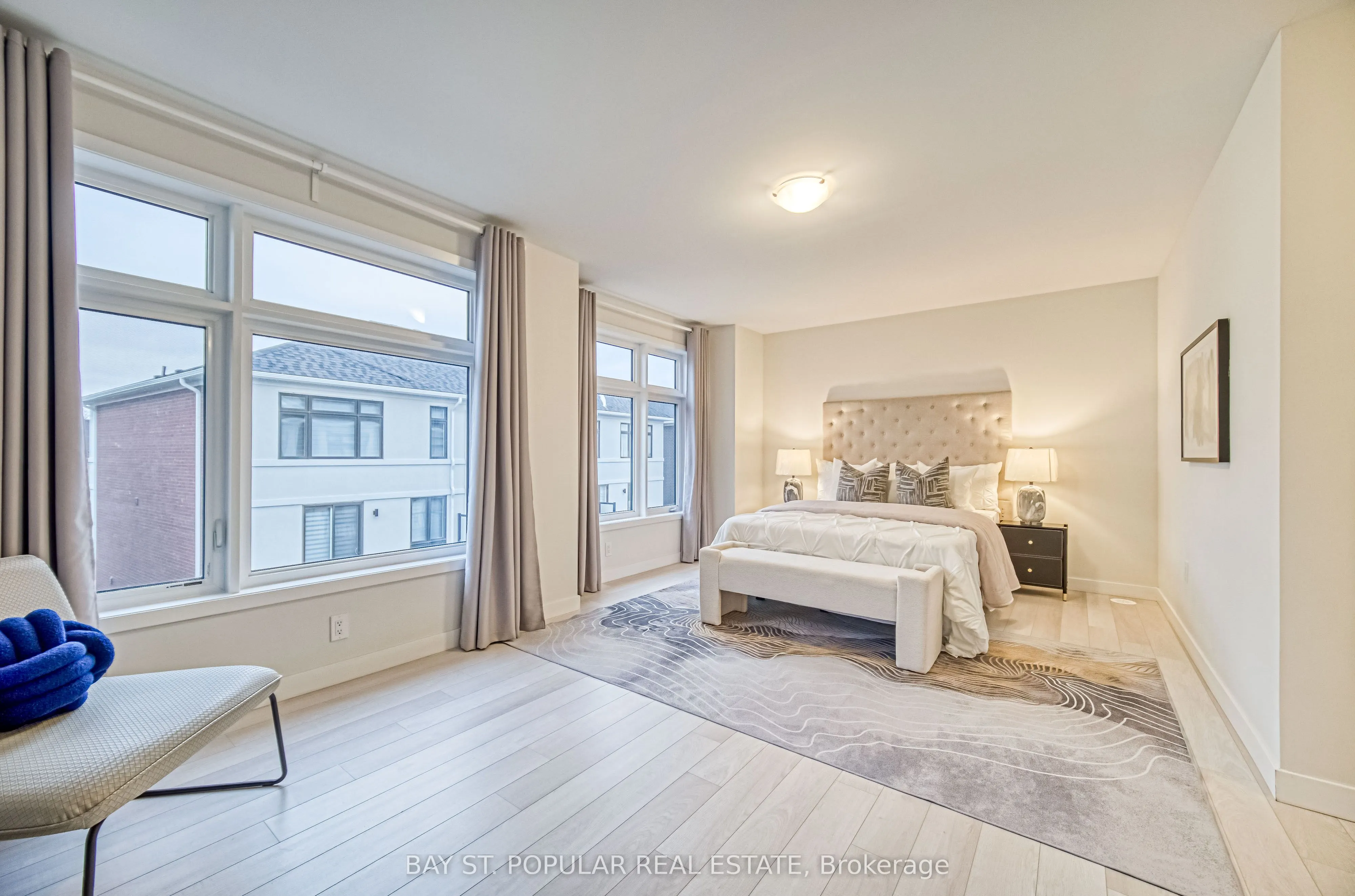 17 James Noble Lane, #106
