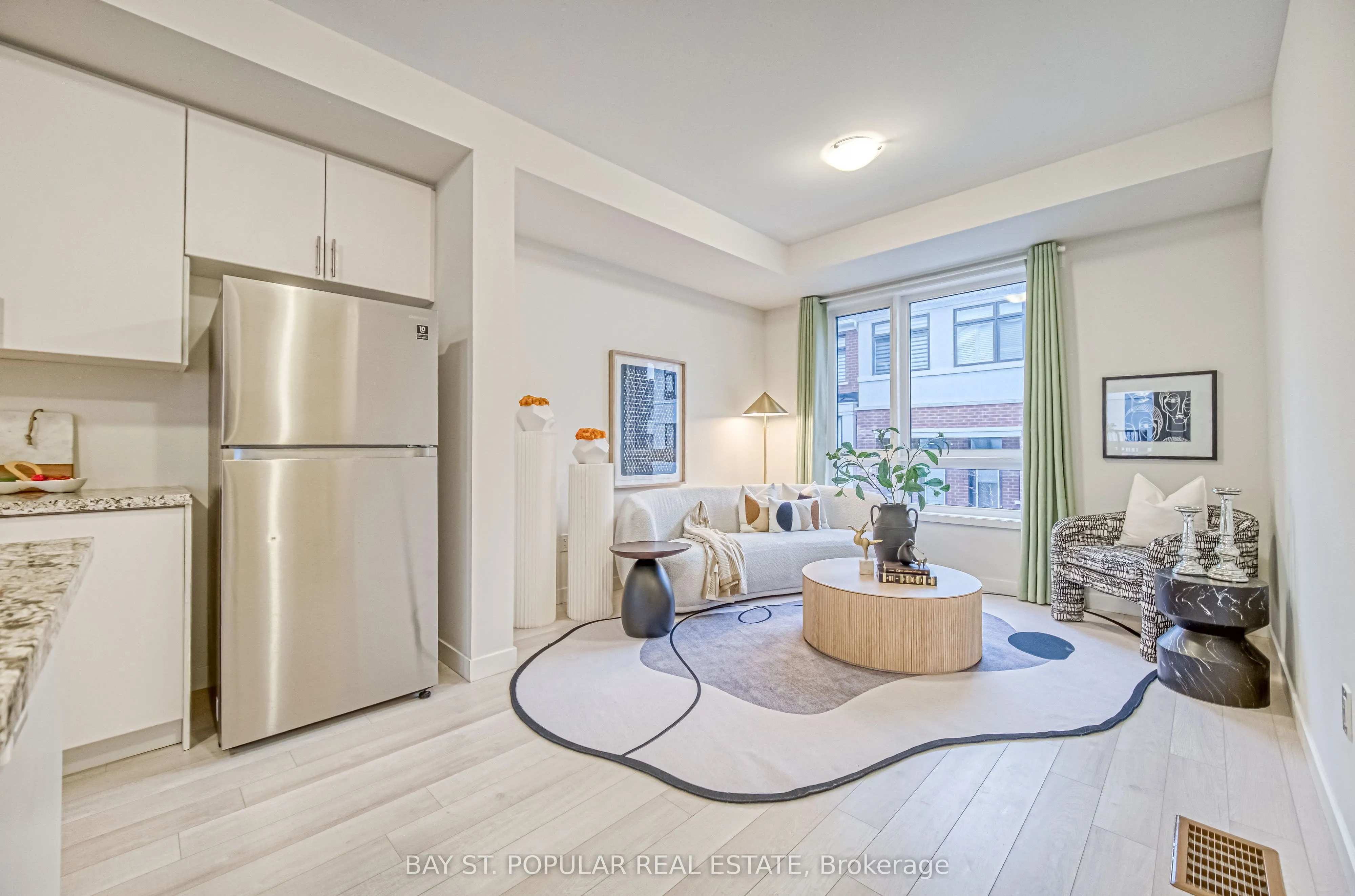 17 James Noble Lane, #106