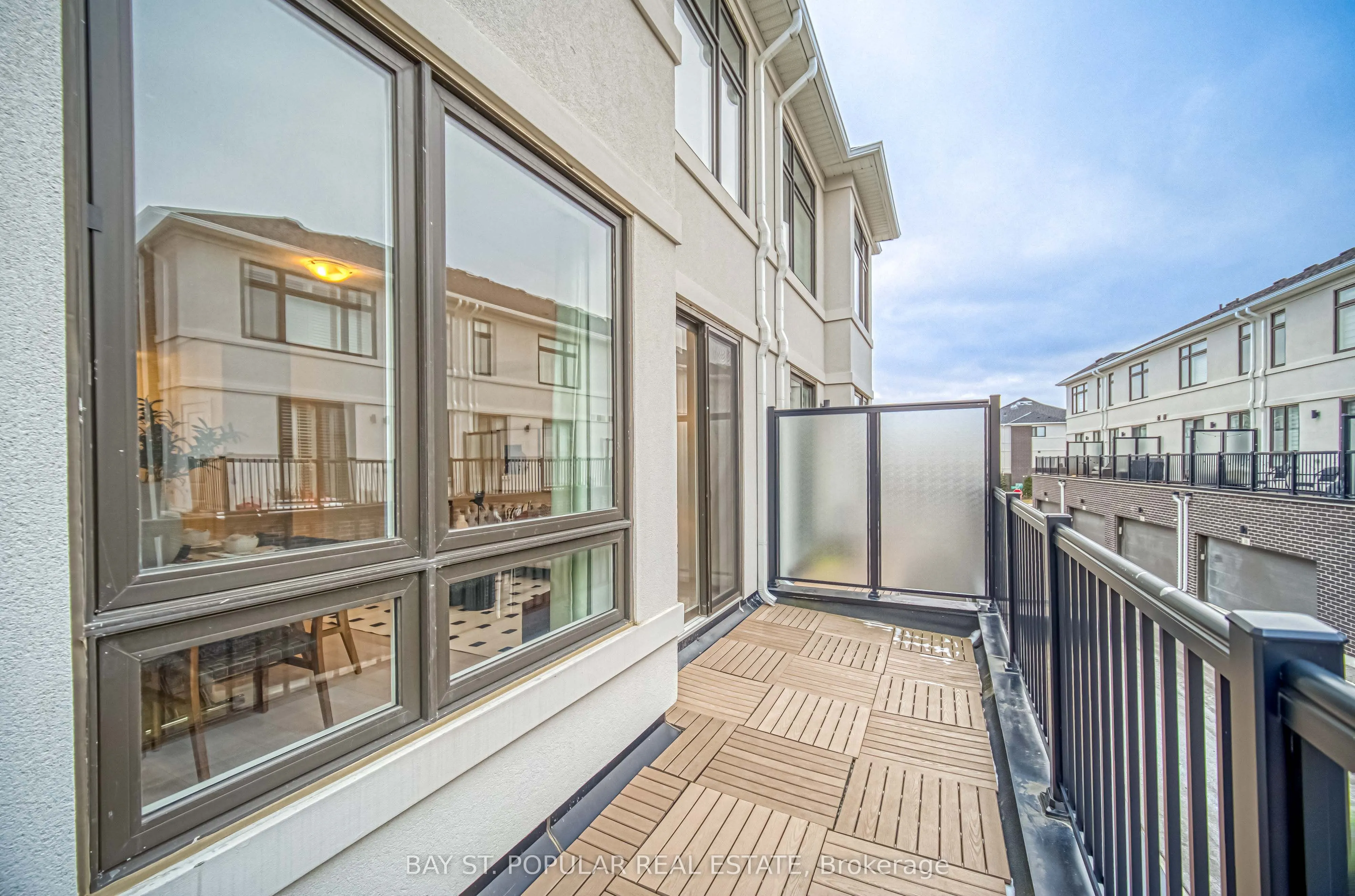 17 James Noble Lane, #106