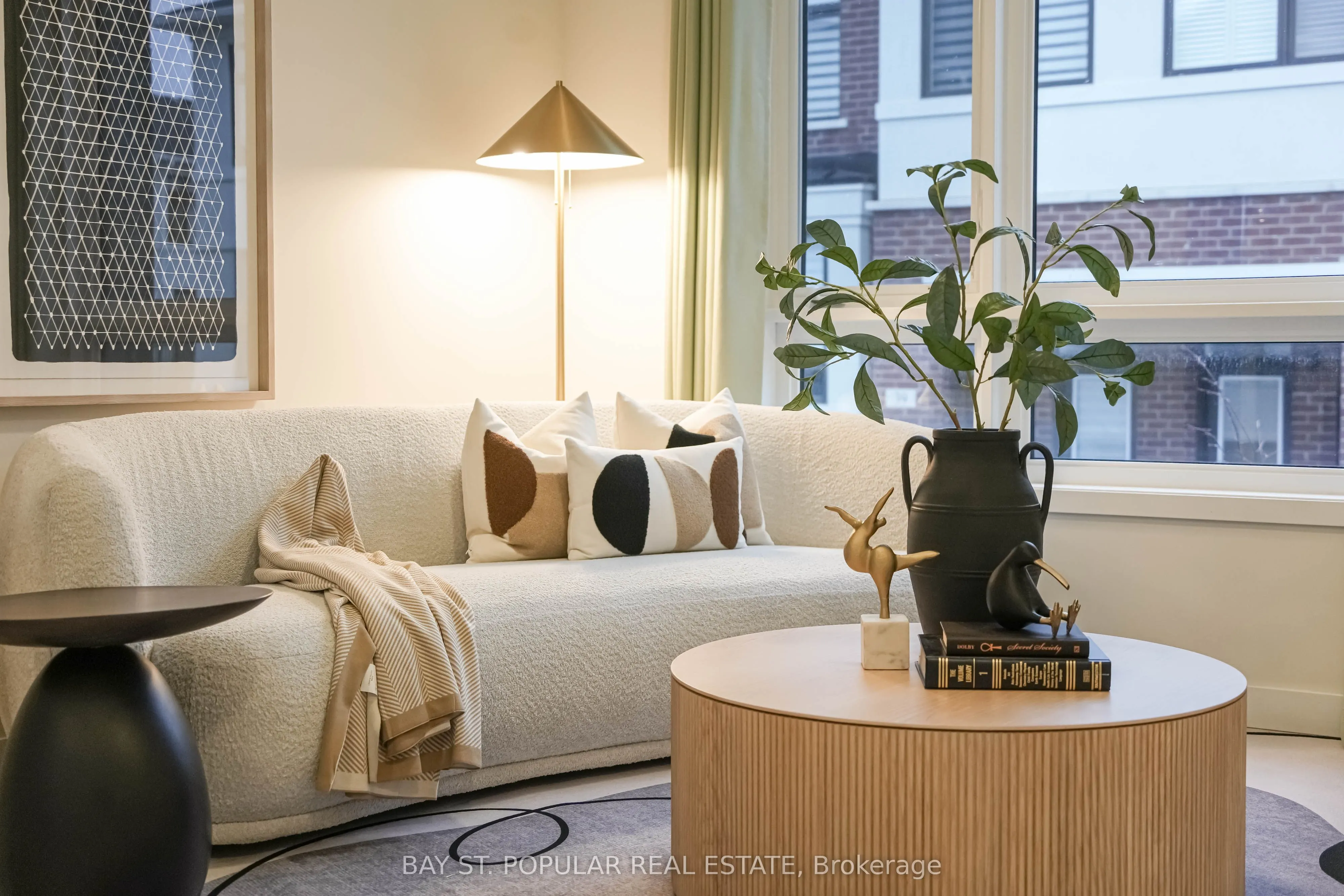 17 James Noble Lane, #106