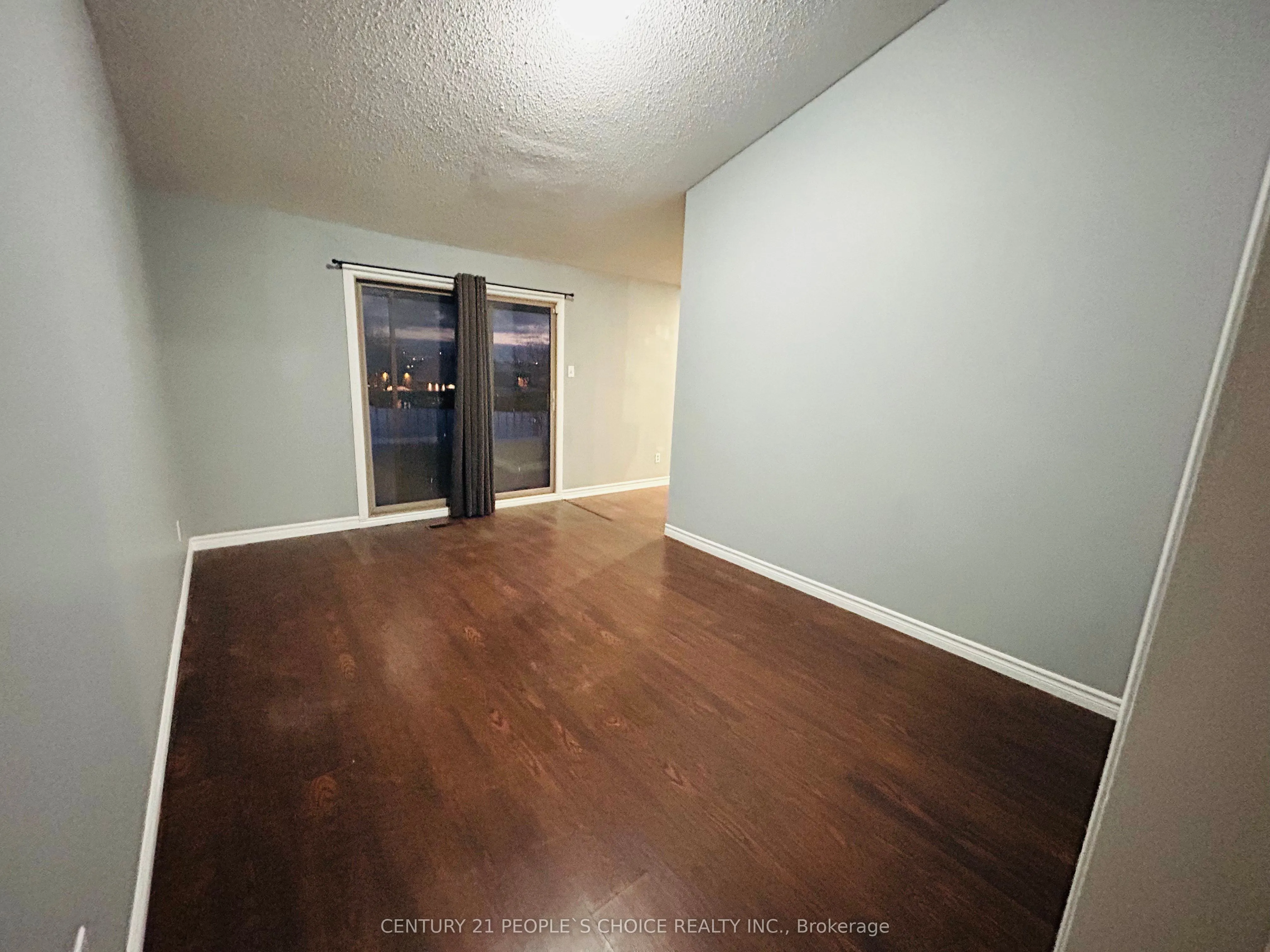 101 Putting Green Crescent