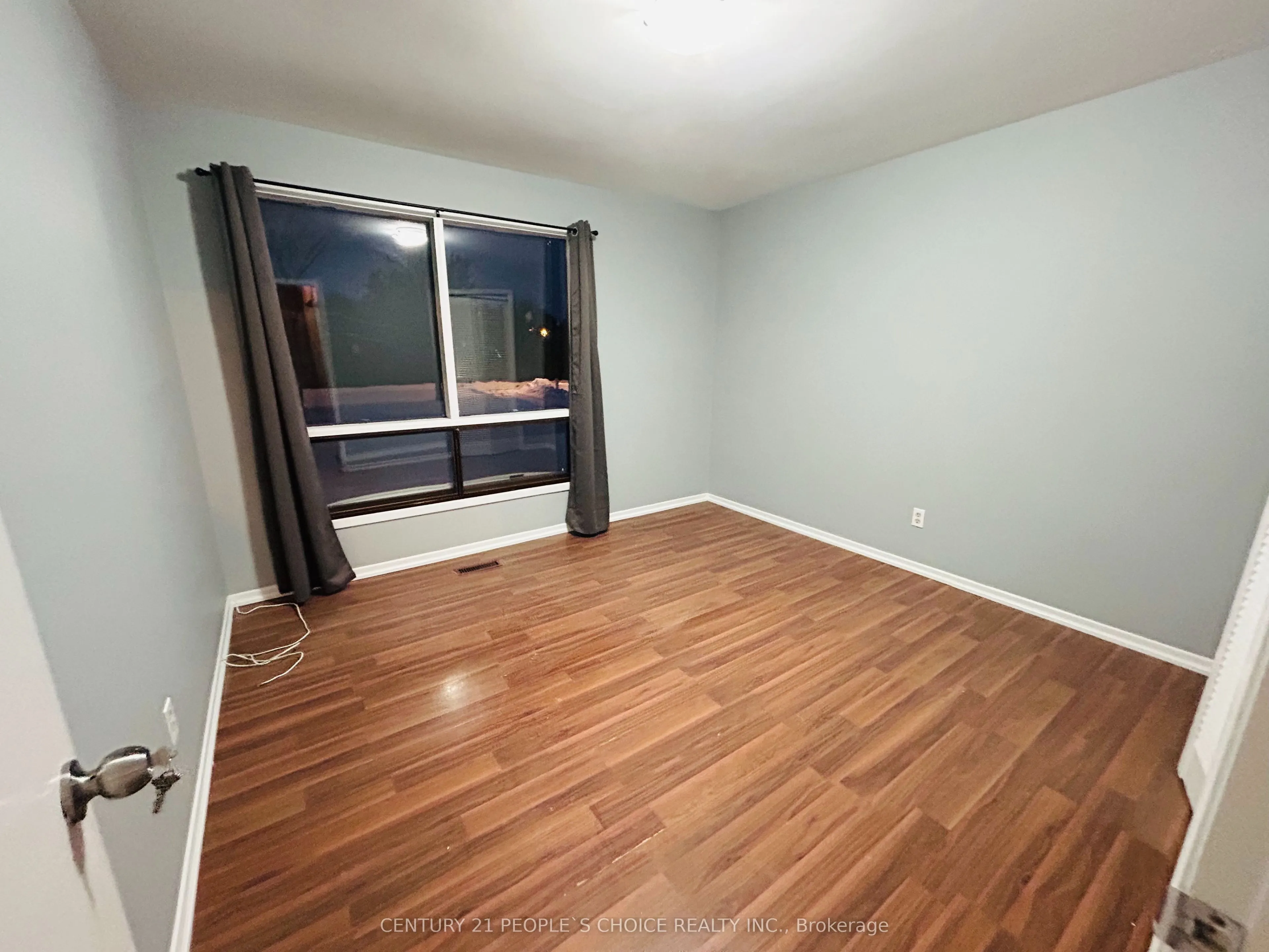 101 Putting Green Crescent