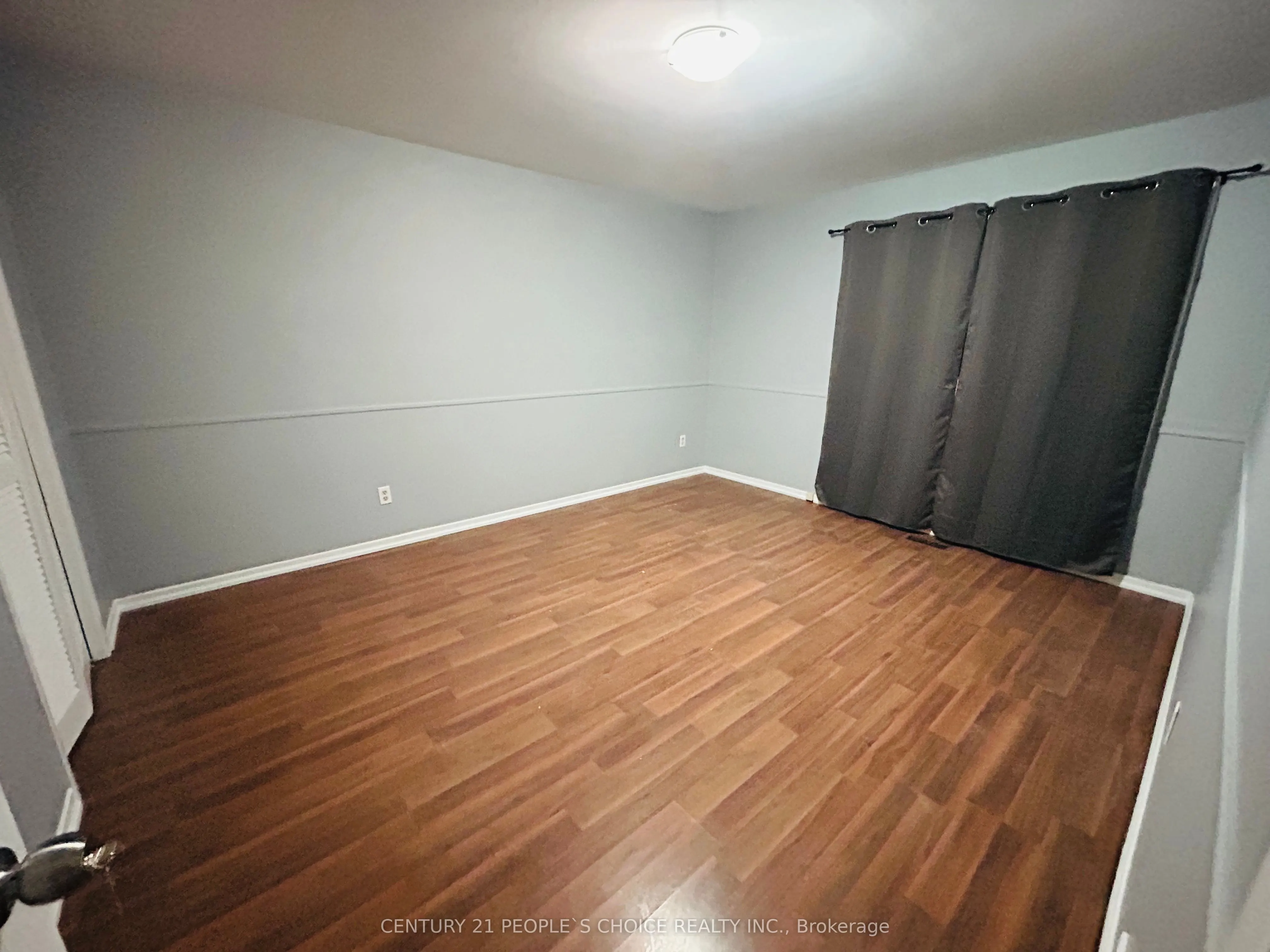 101 Putting Green Crescent