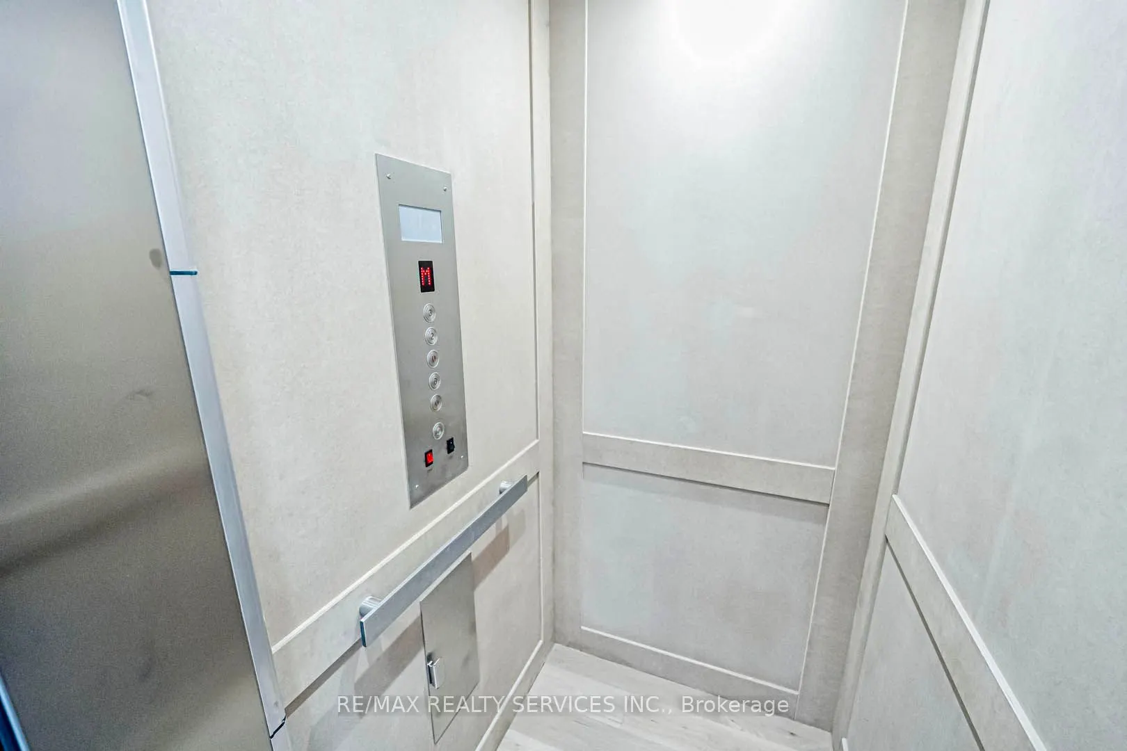 300 Atkinson Avenue, #POTL 22