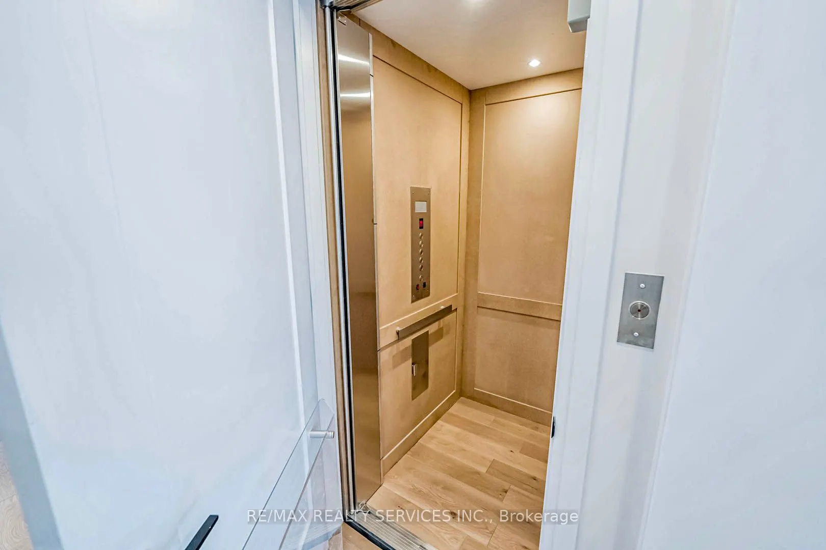 300 Atkinson Avenue, #POTL 22