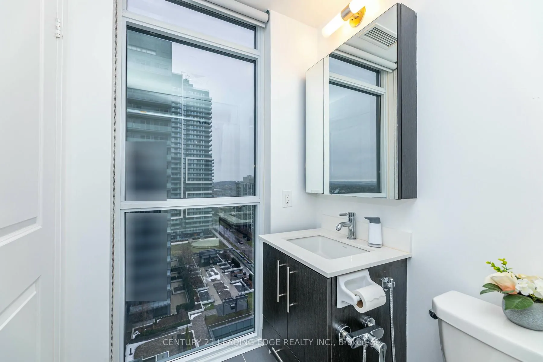 55 Oneida Crescent #1208