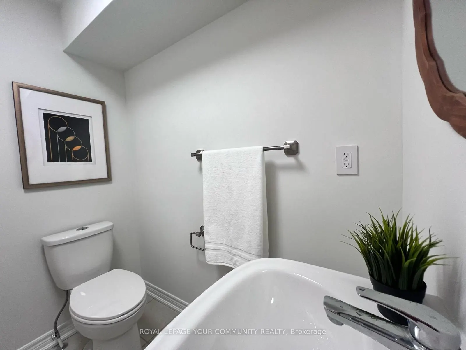 6A Parker Avenue E, #6A (LOT32)