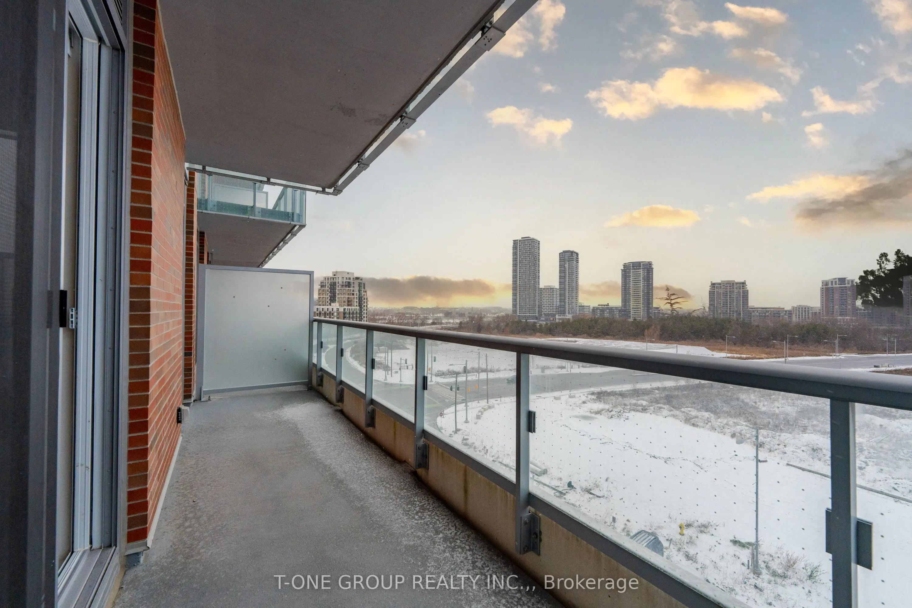 292 Verdale Crossing, #709