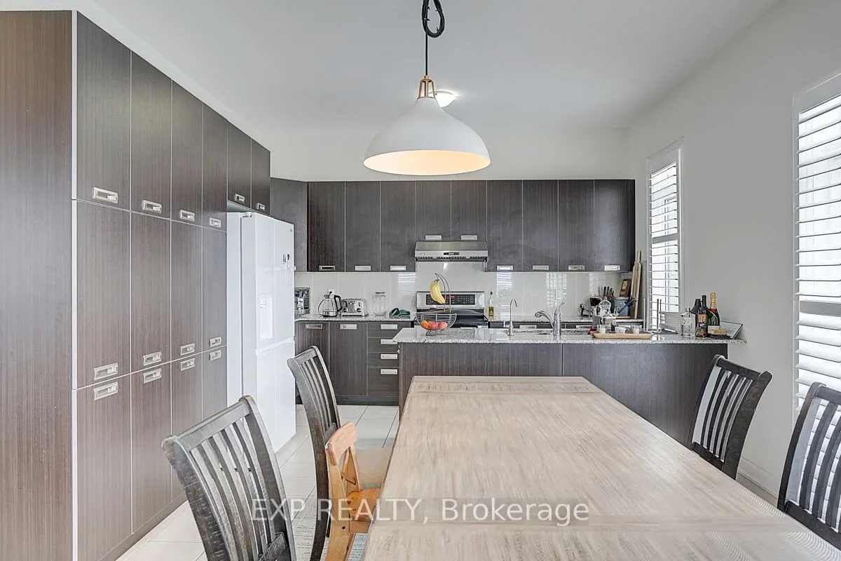 41 Walter Tunny Crescent