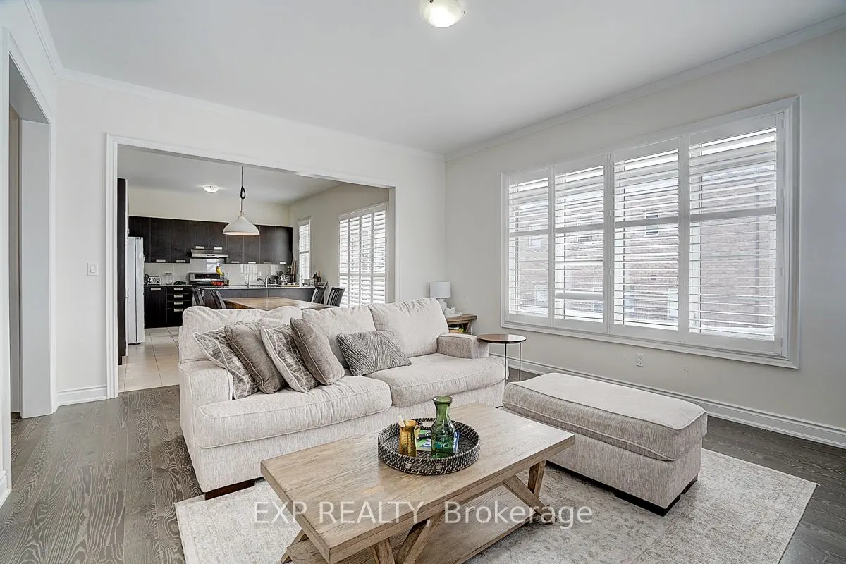 41 Walter Tunny Crescent