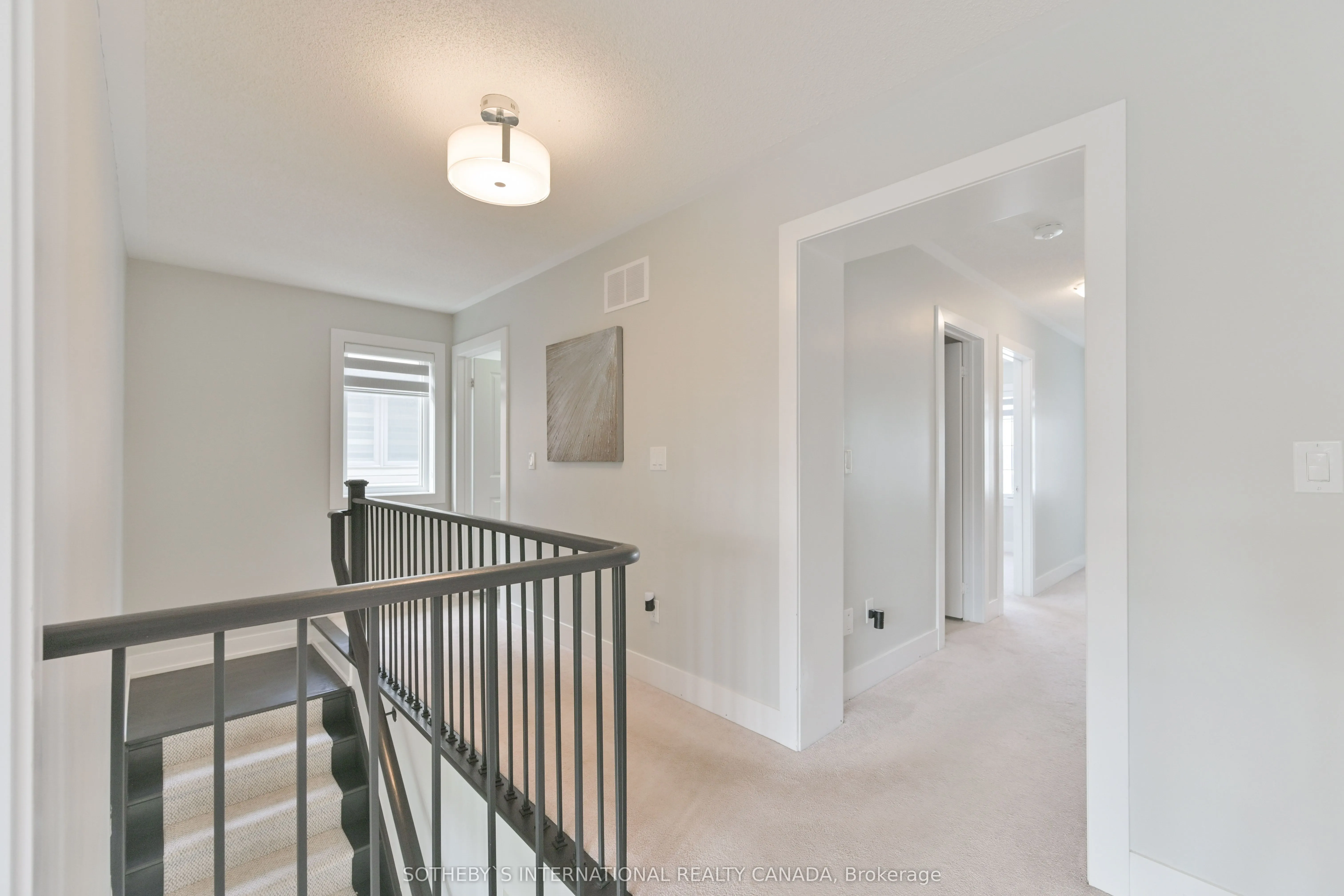 45 Crimson King Way