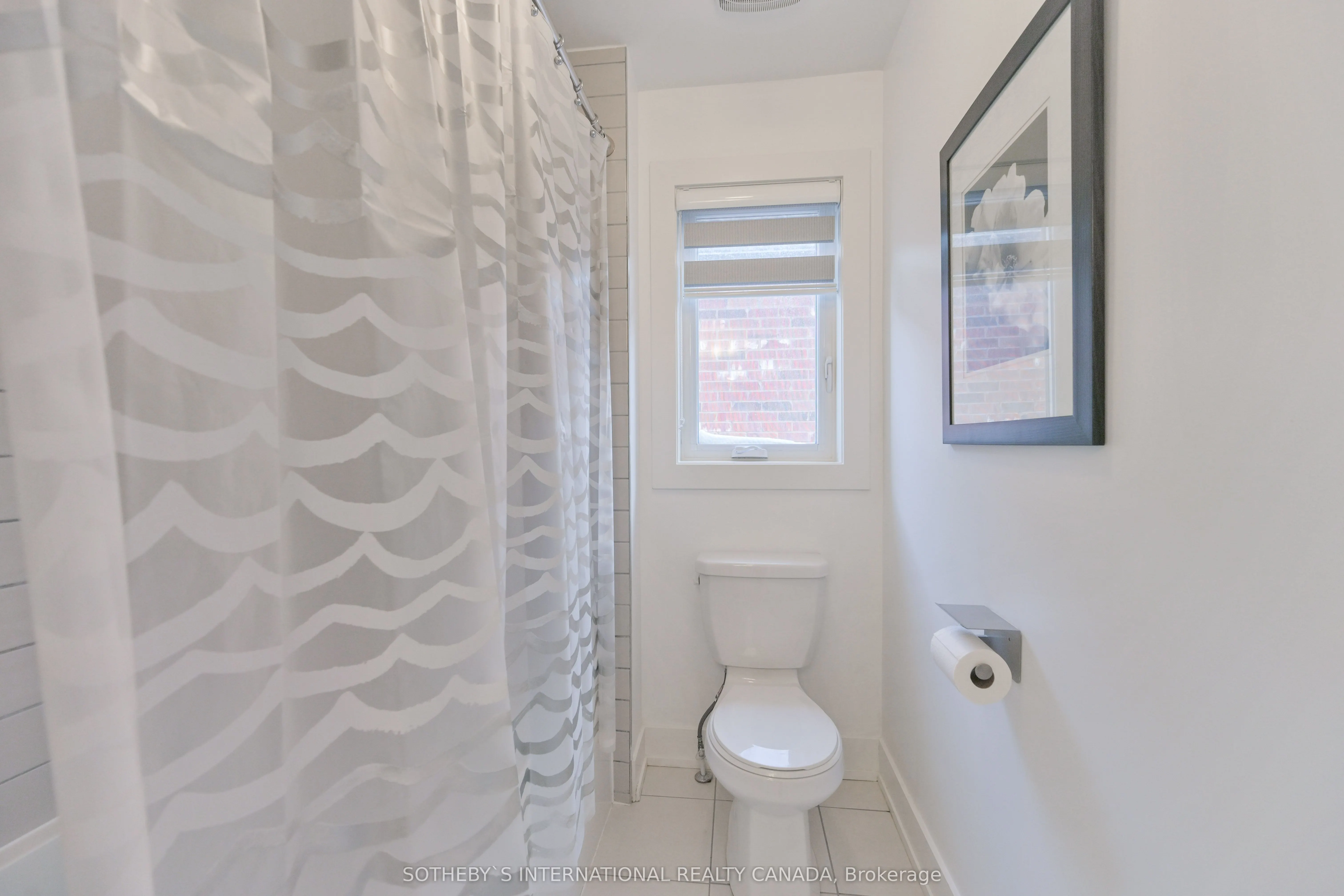 45 Crimson King Way