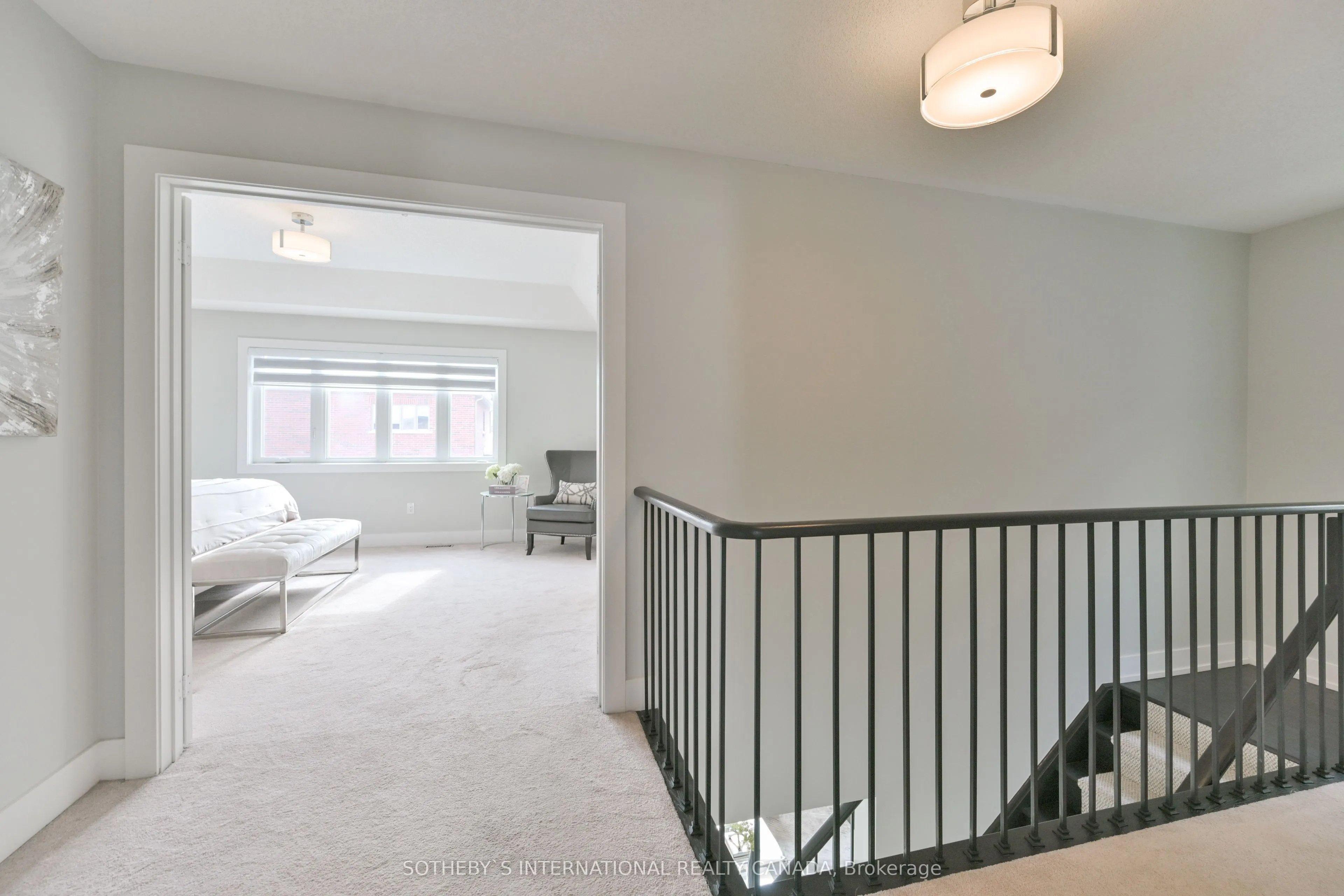 45 Crimson King Way