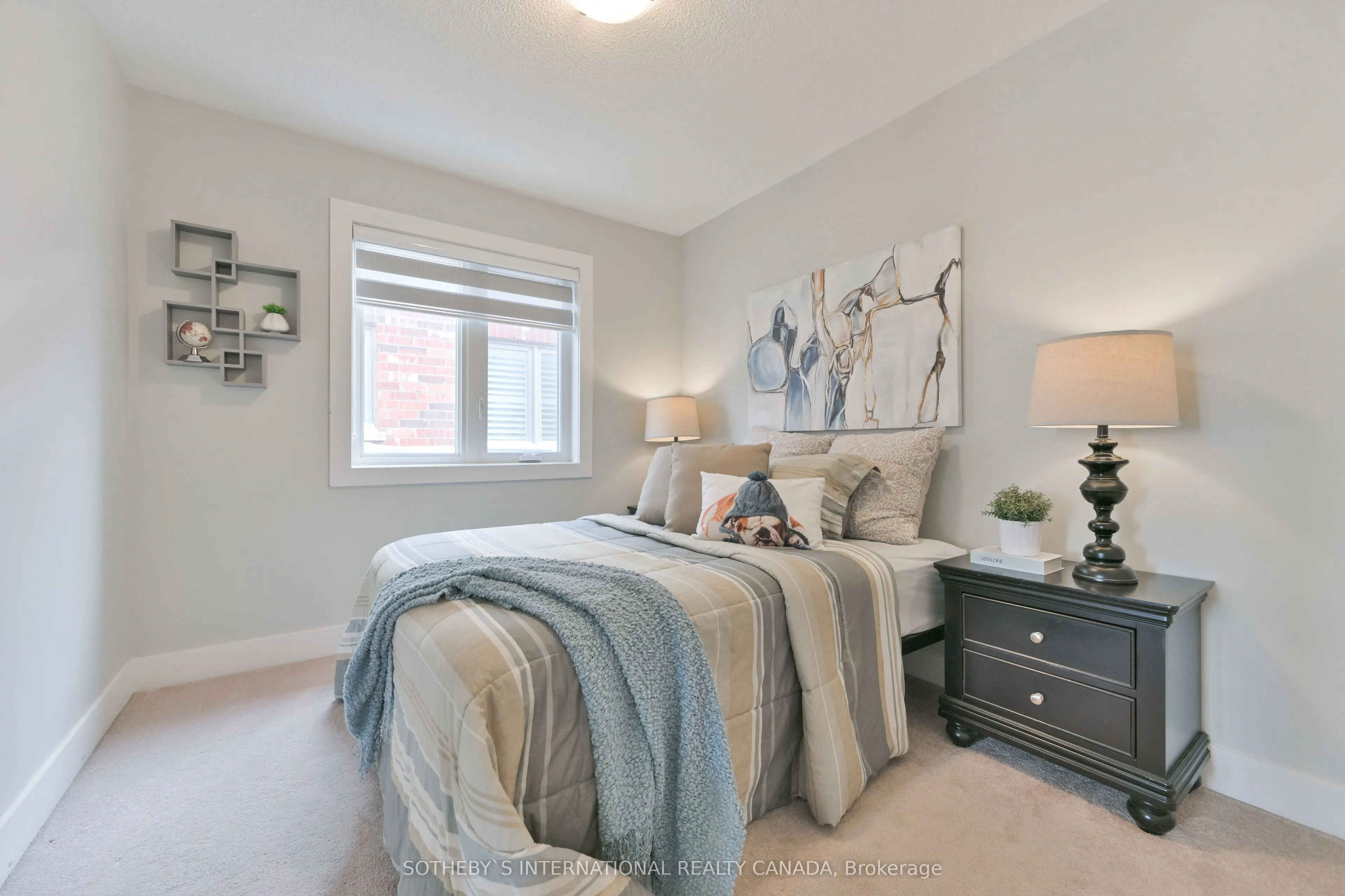 45 Crimson King Way