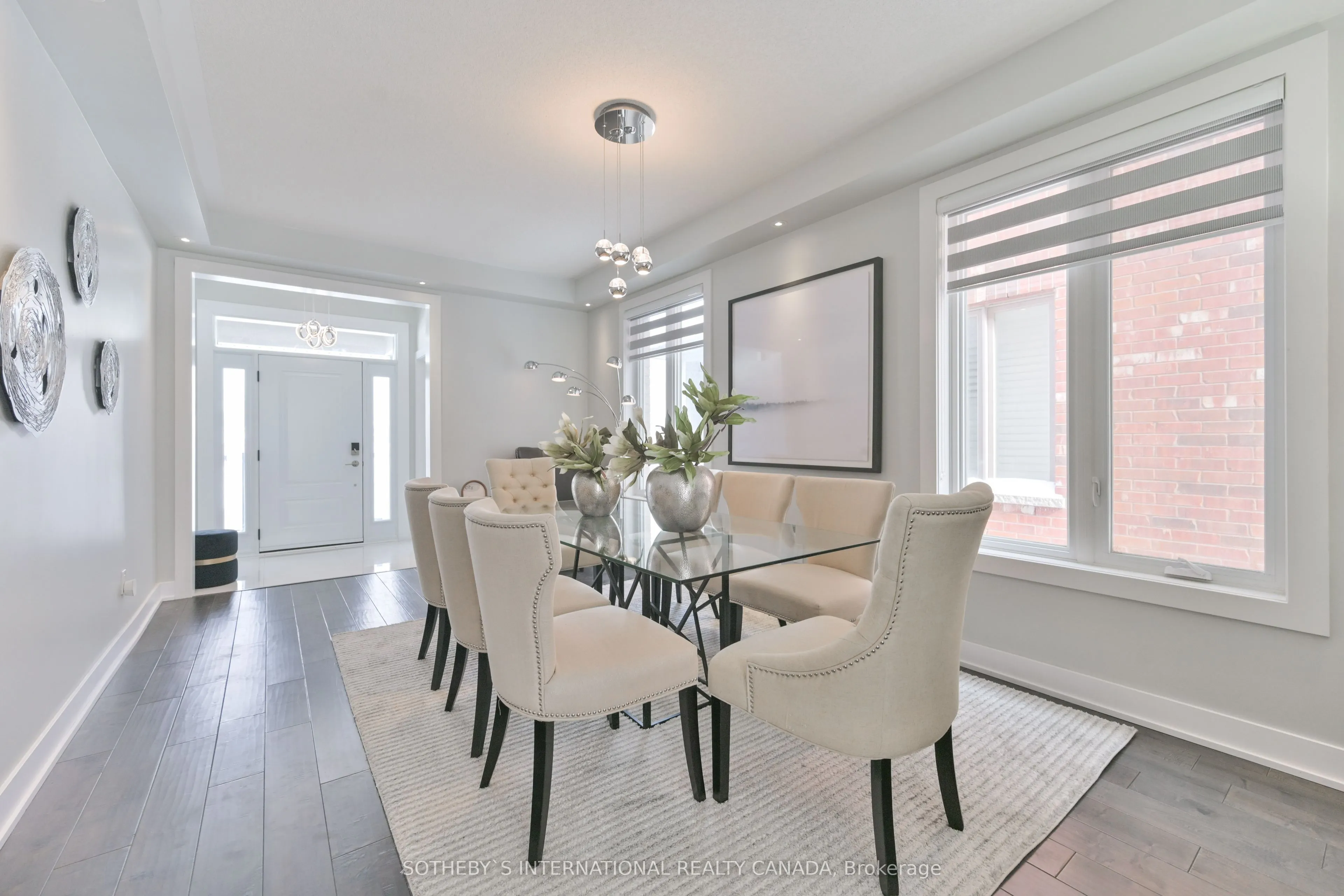 45 Crimson King Way