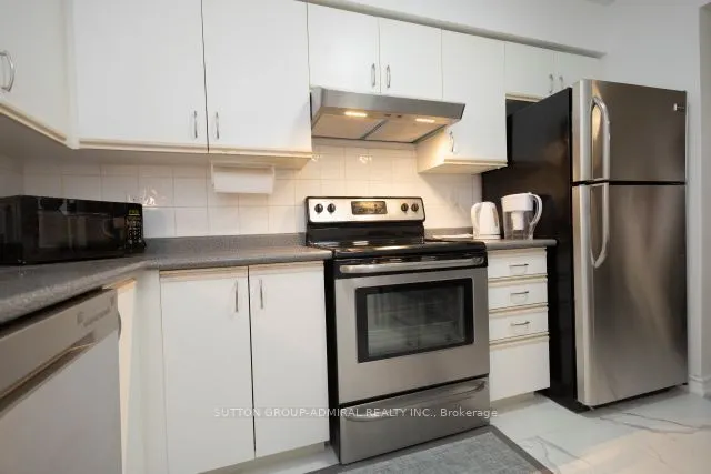91 Townsgate Drive, #1112