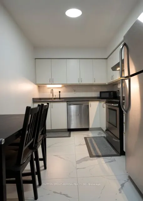 91 Townsgate Drive, #1112
