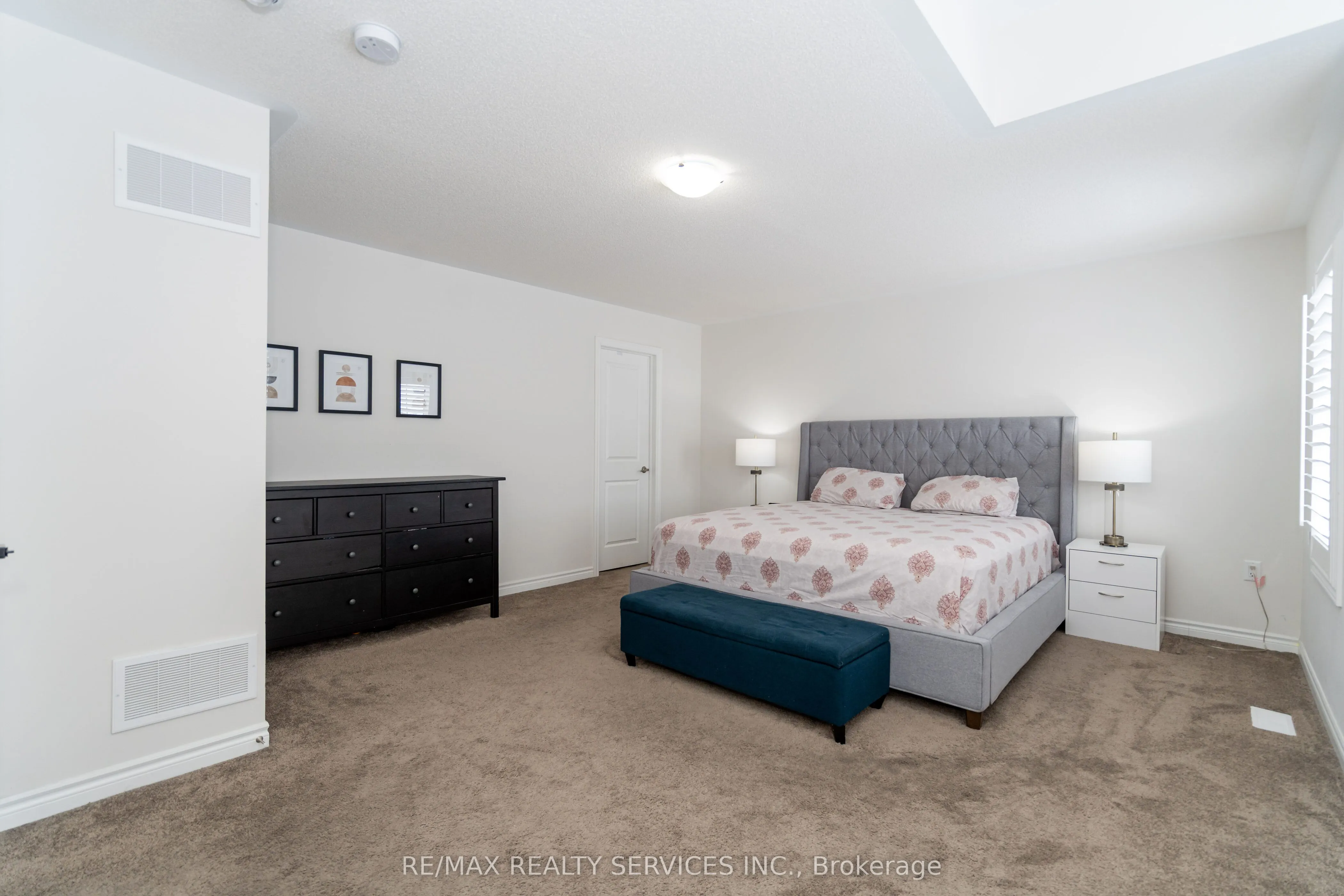 1140 Wickham Road