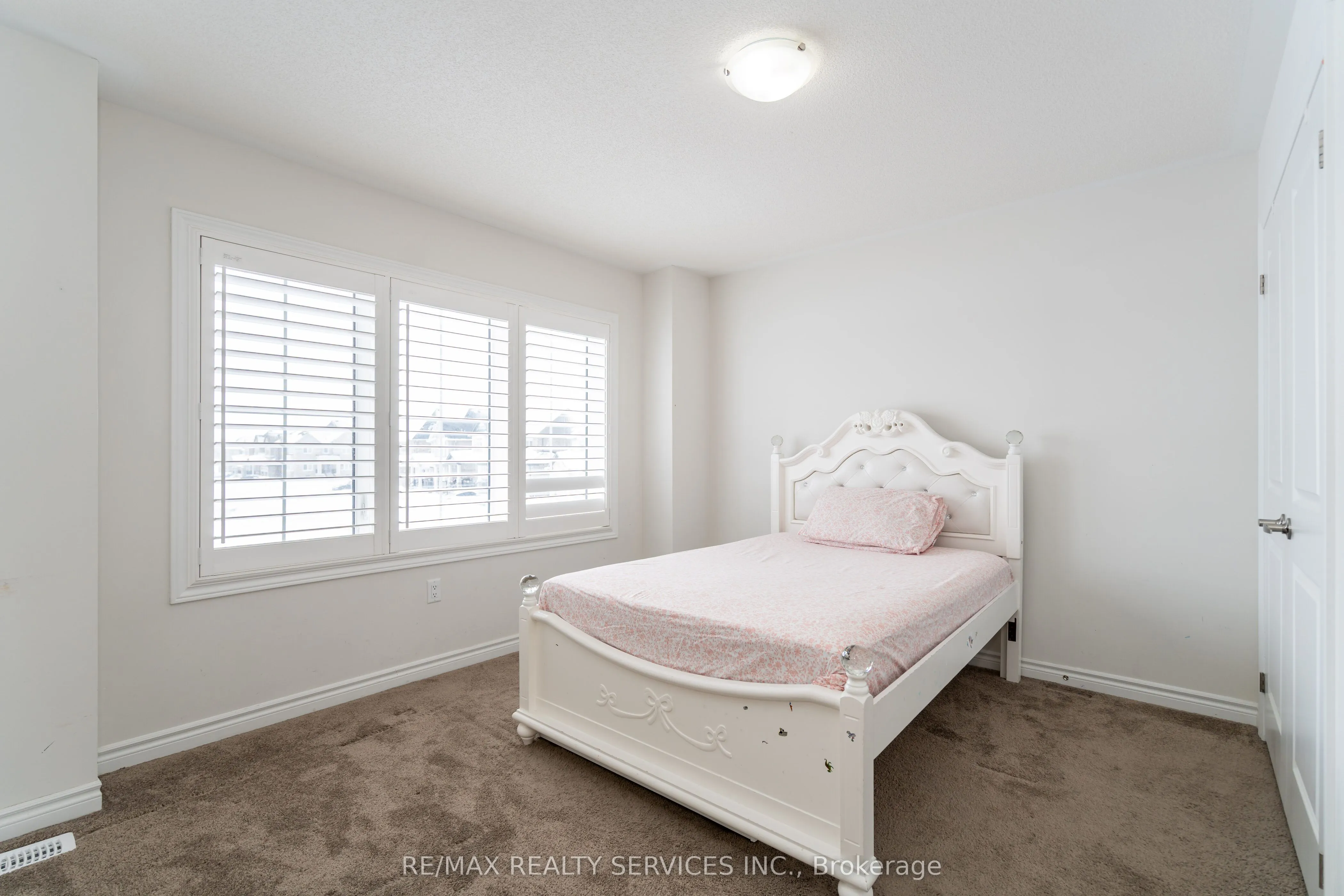 1140 Wickham Road