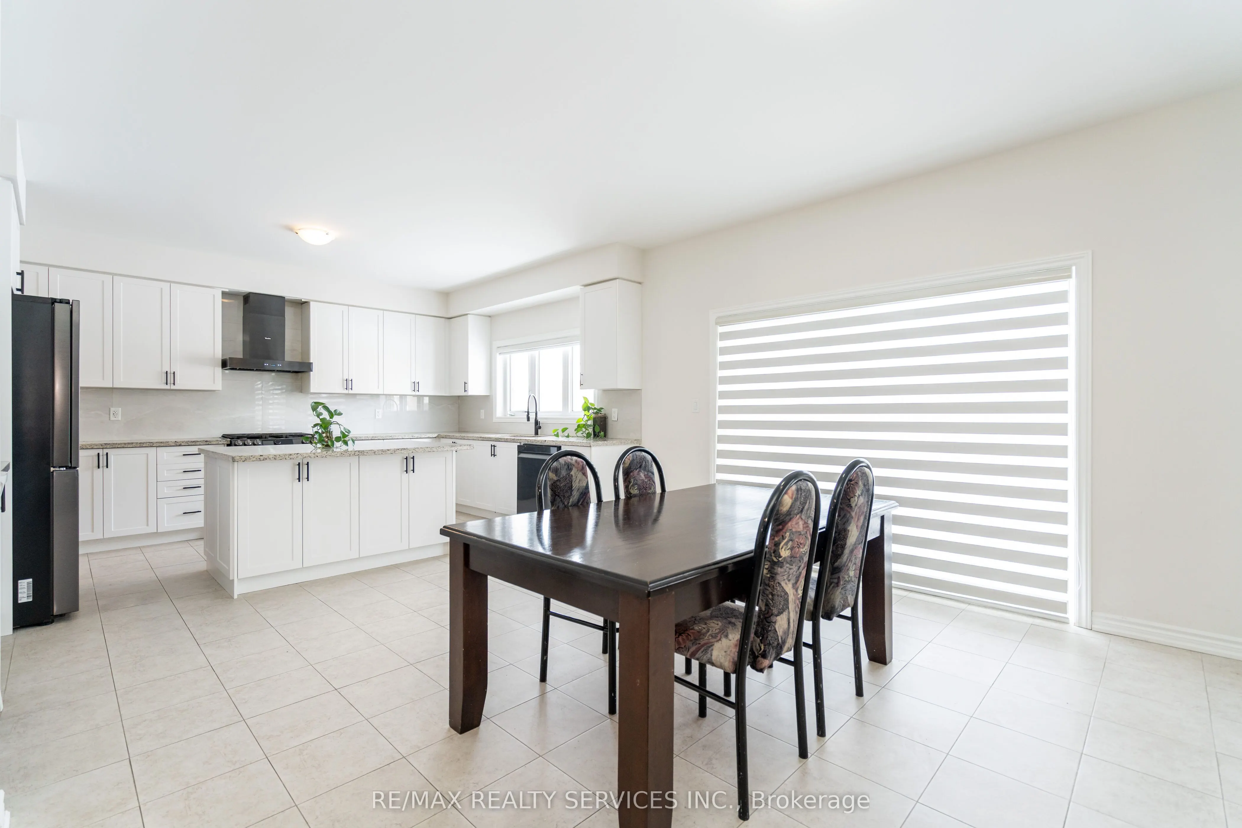 1140 Wickham Road