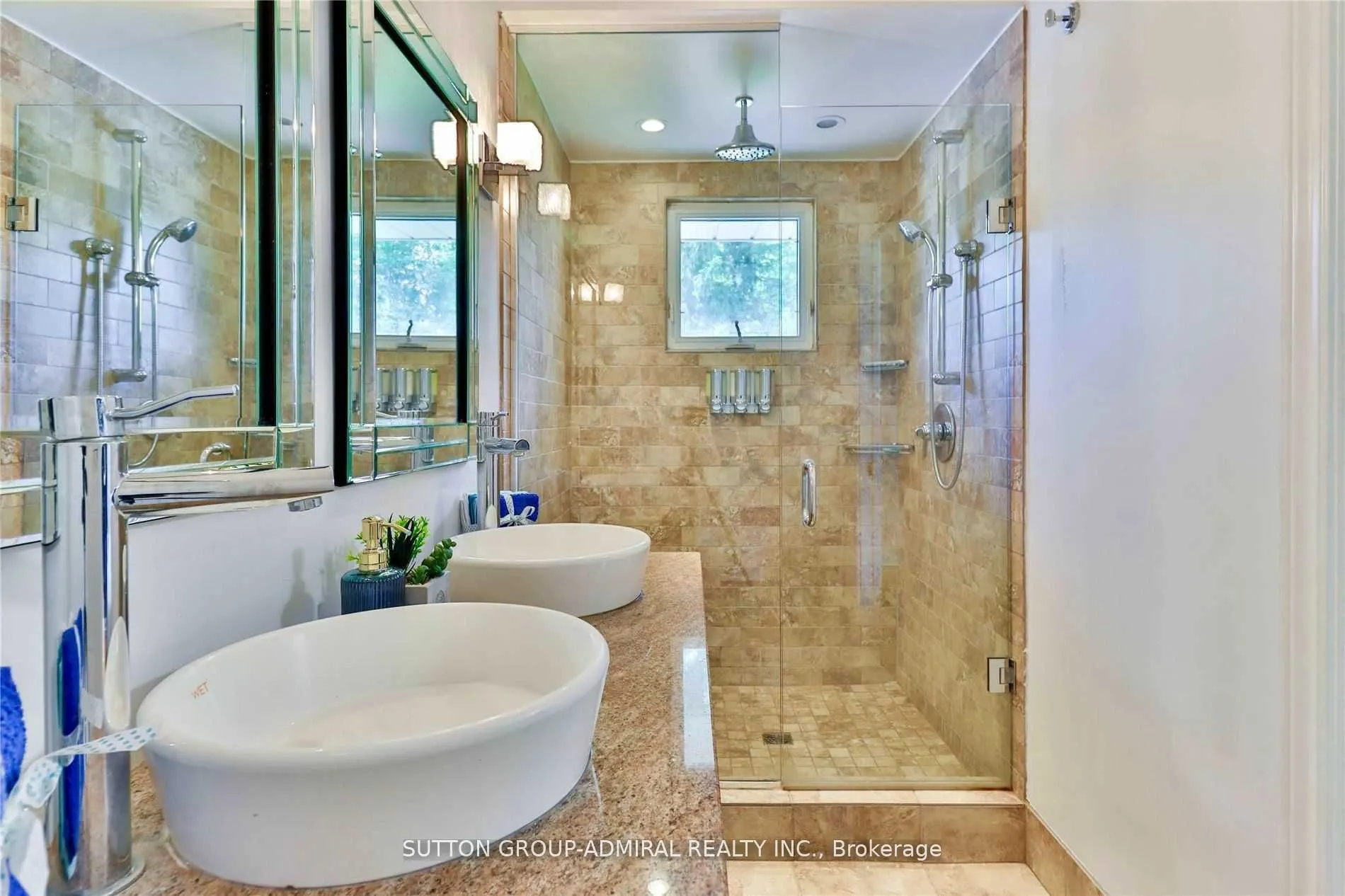 135 Elgin Street