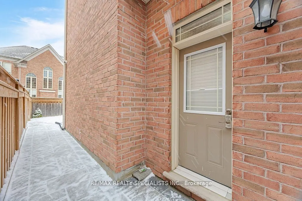 76 Balderson Drive