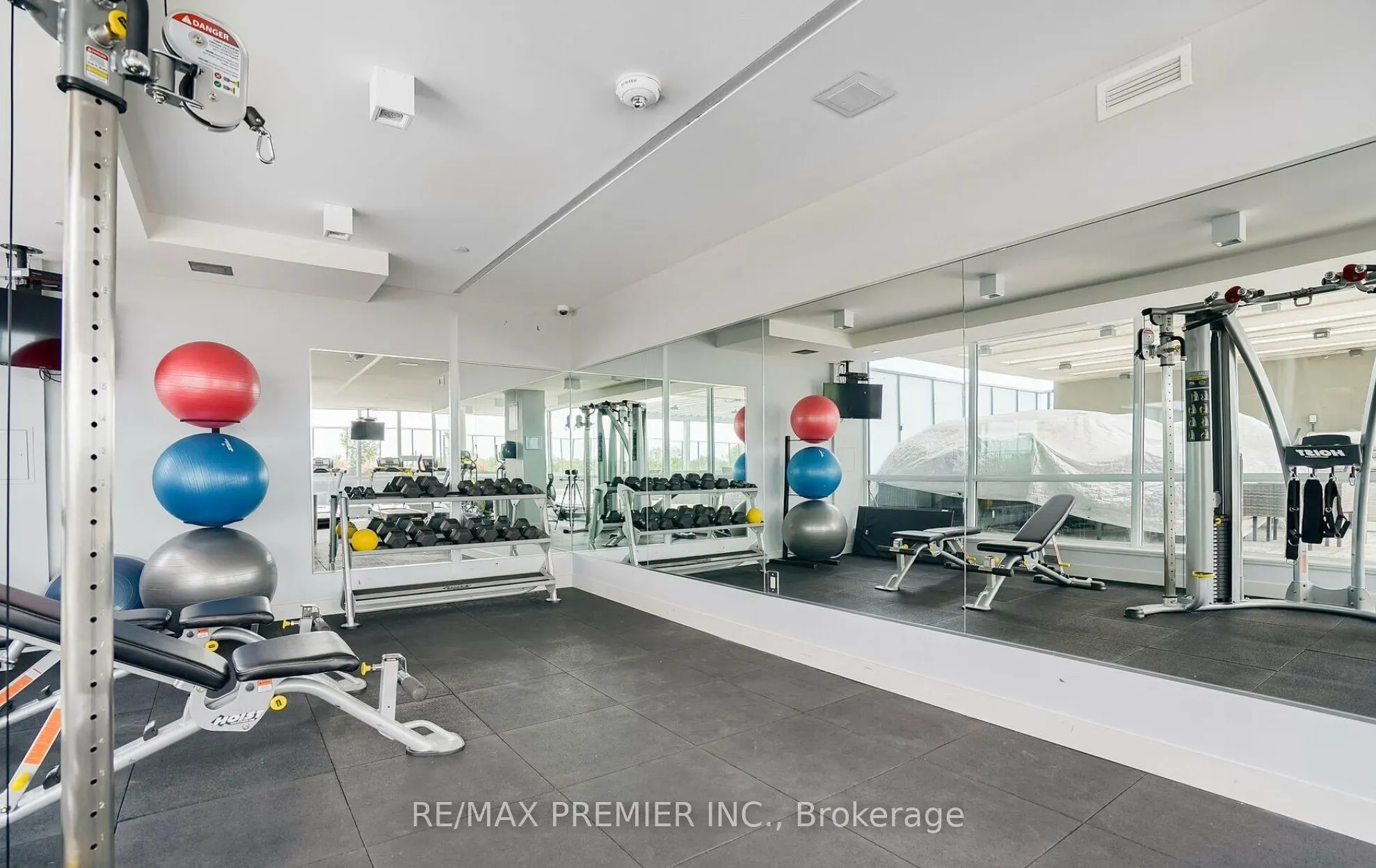 4800 Highway 7 W, #339