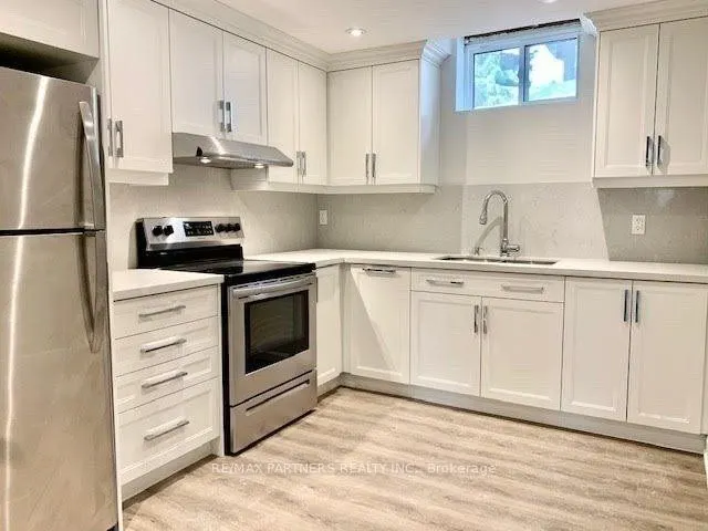 6 Fernwood Court