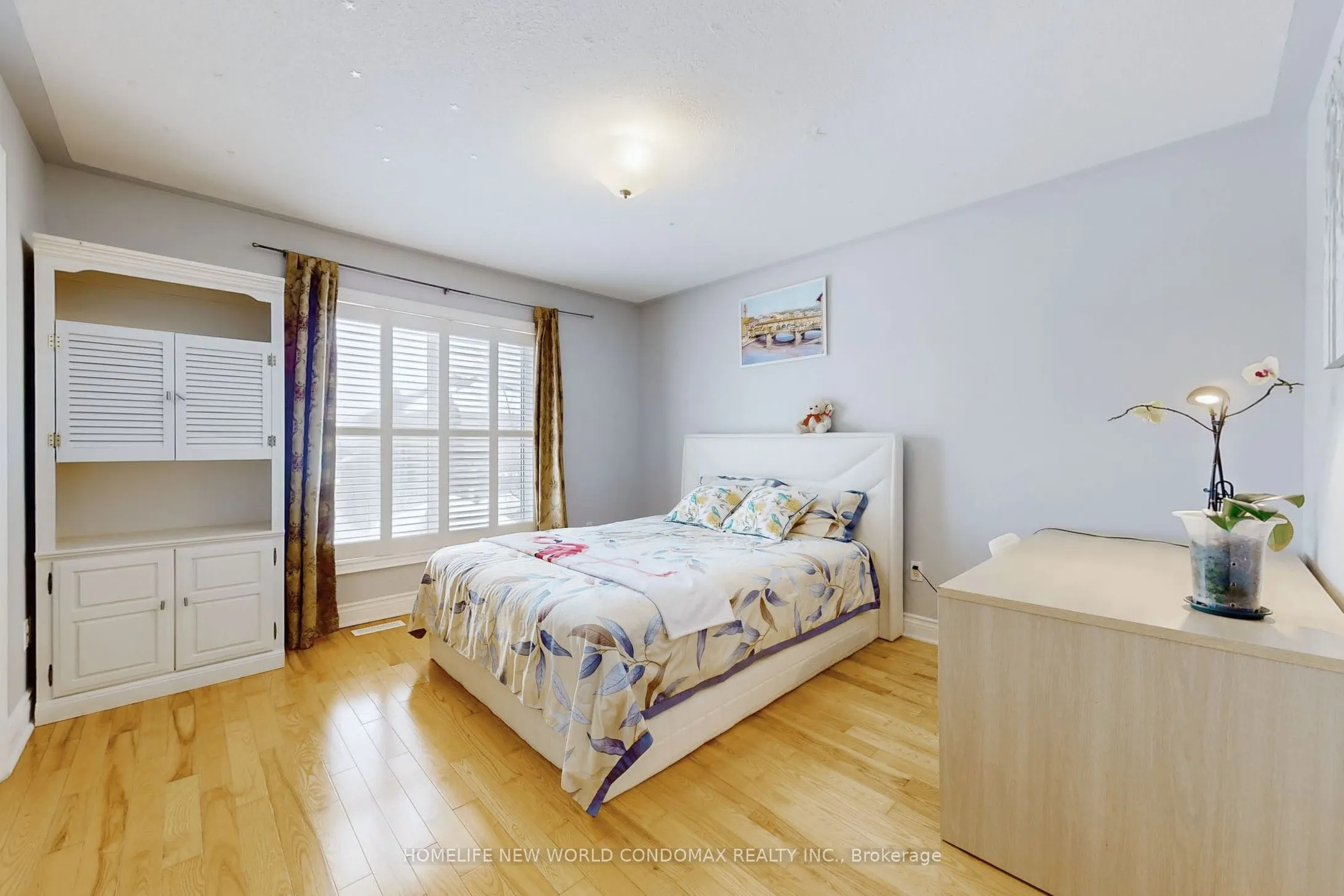 57 Babak Boulevard