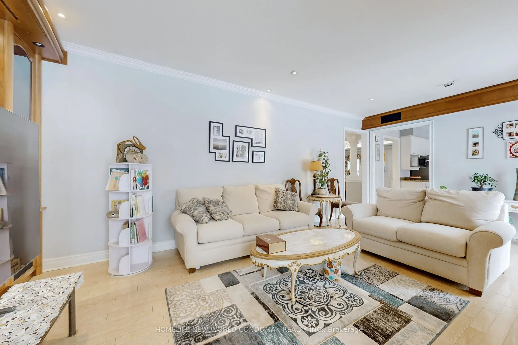 57 Babak Boulevard