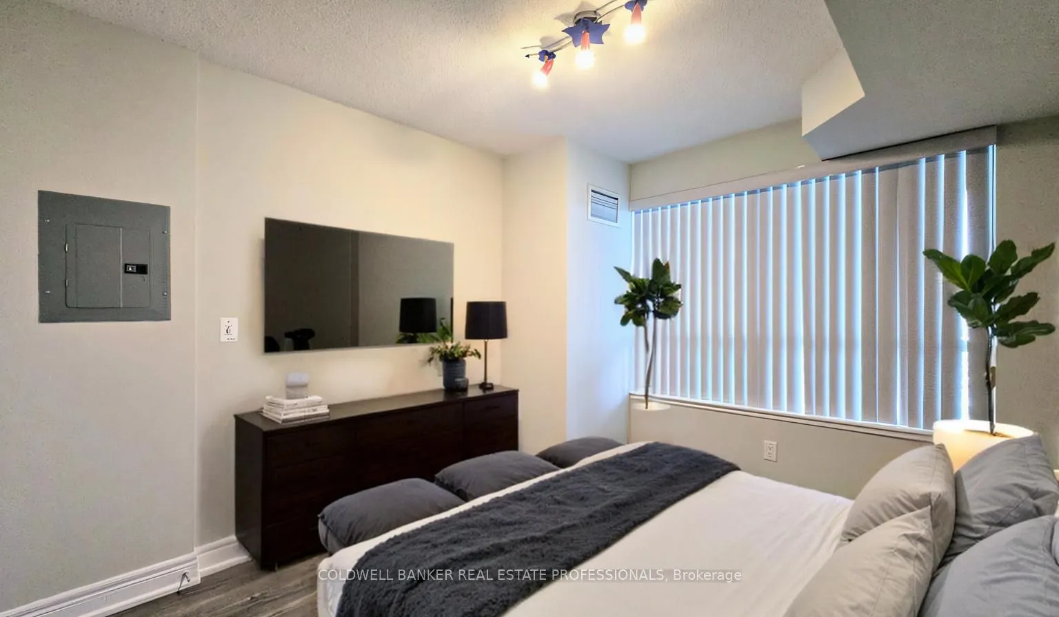 62 Suncrest Boulevard, #318