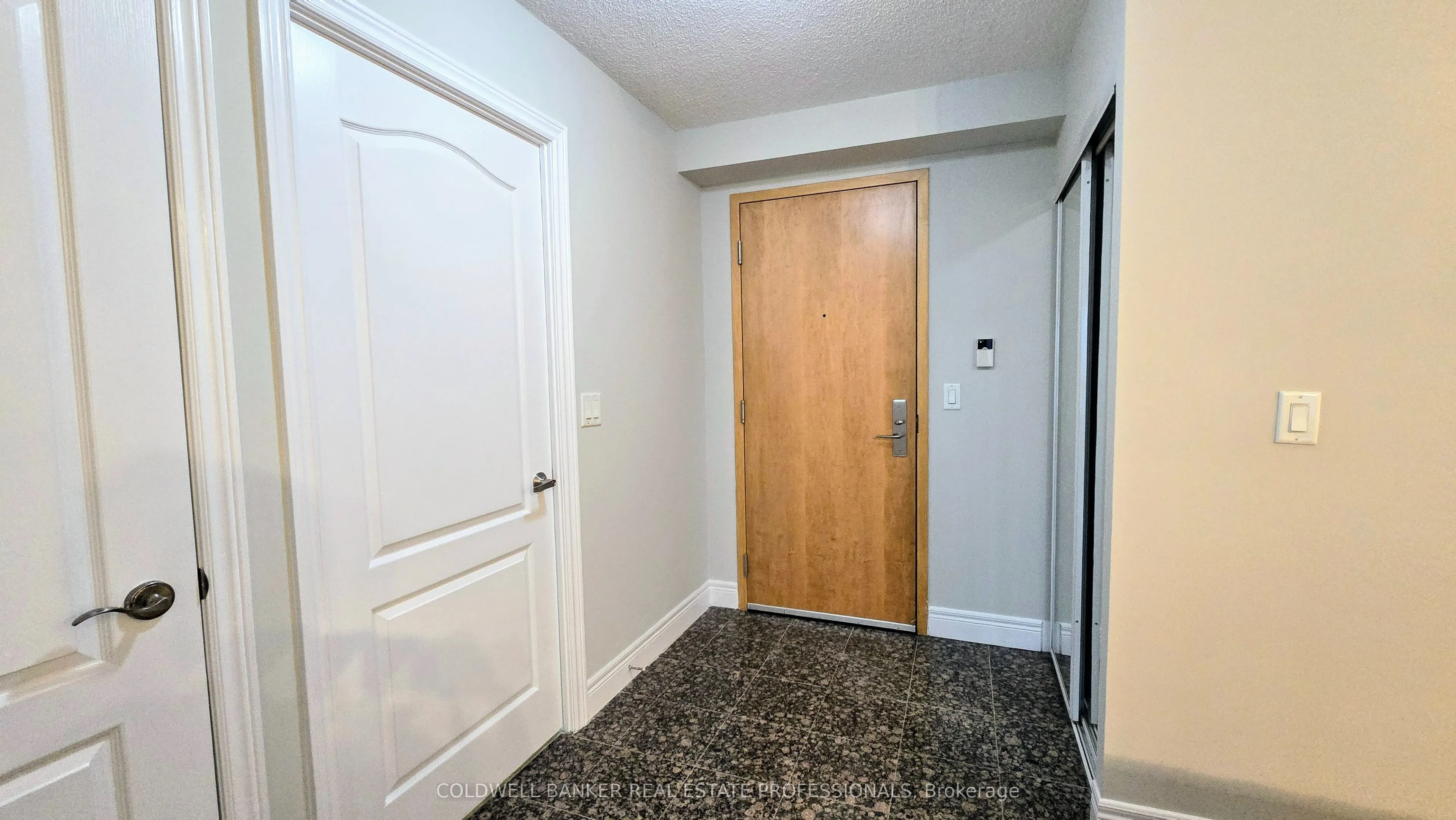 62 Suncrest Boulevard, #318