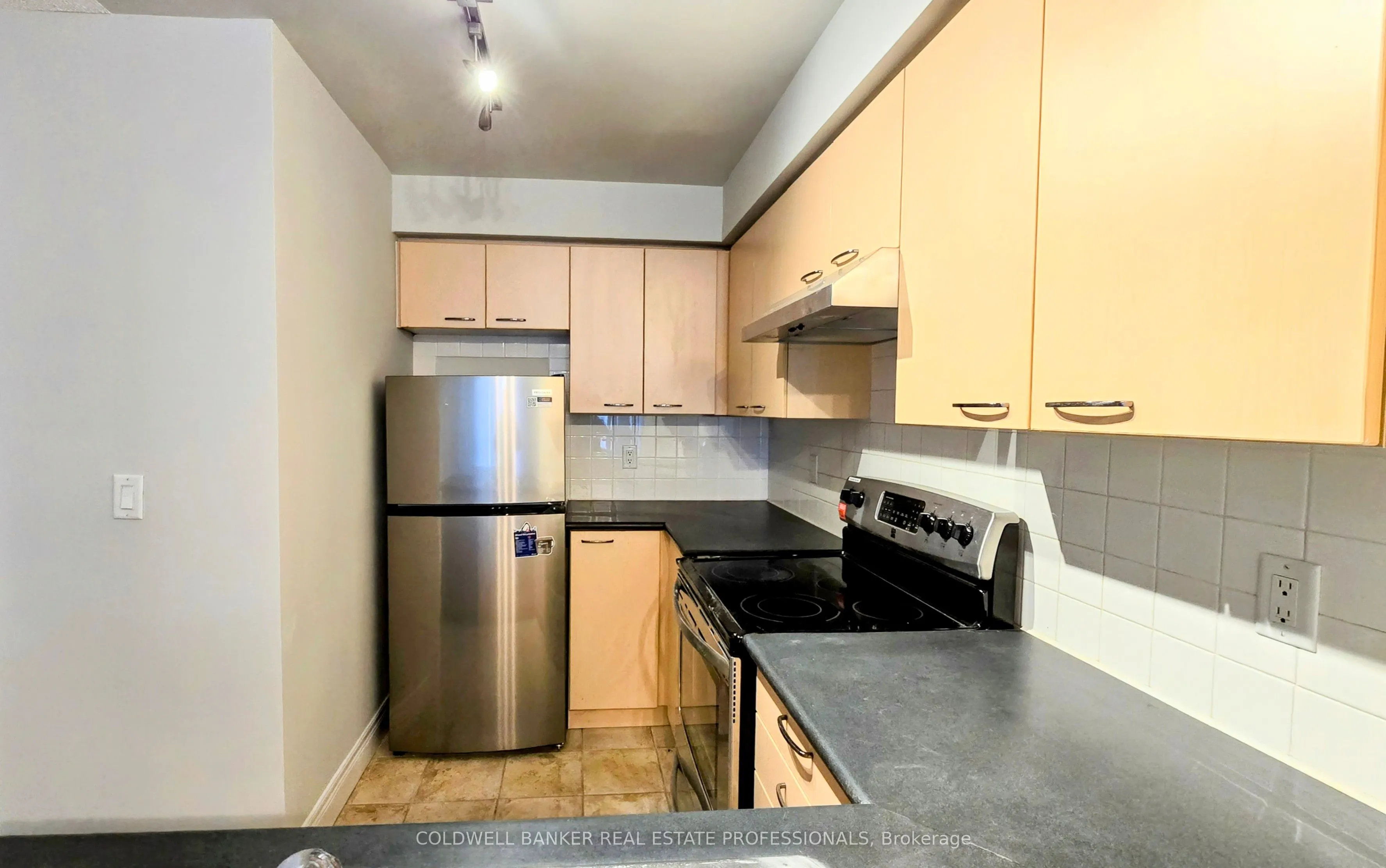 62 Suncrest Boulevard, #318