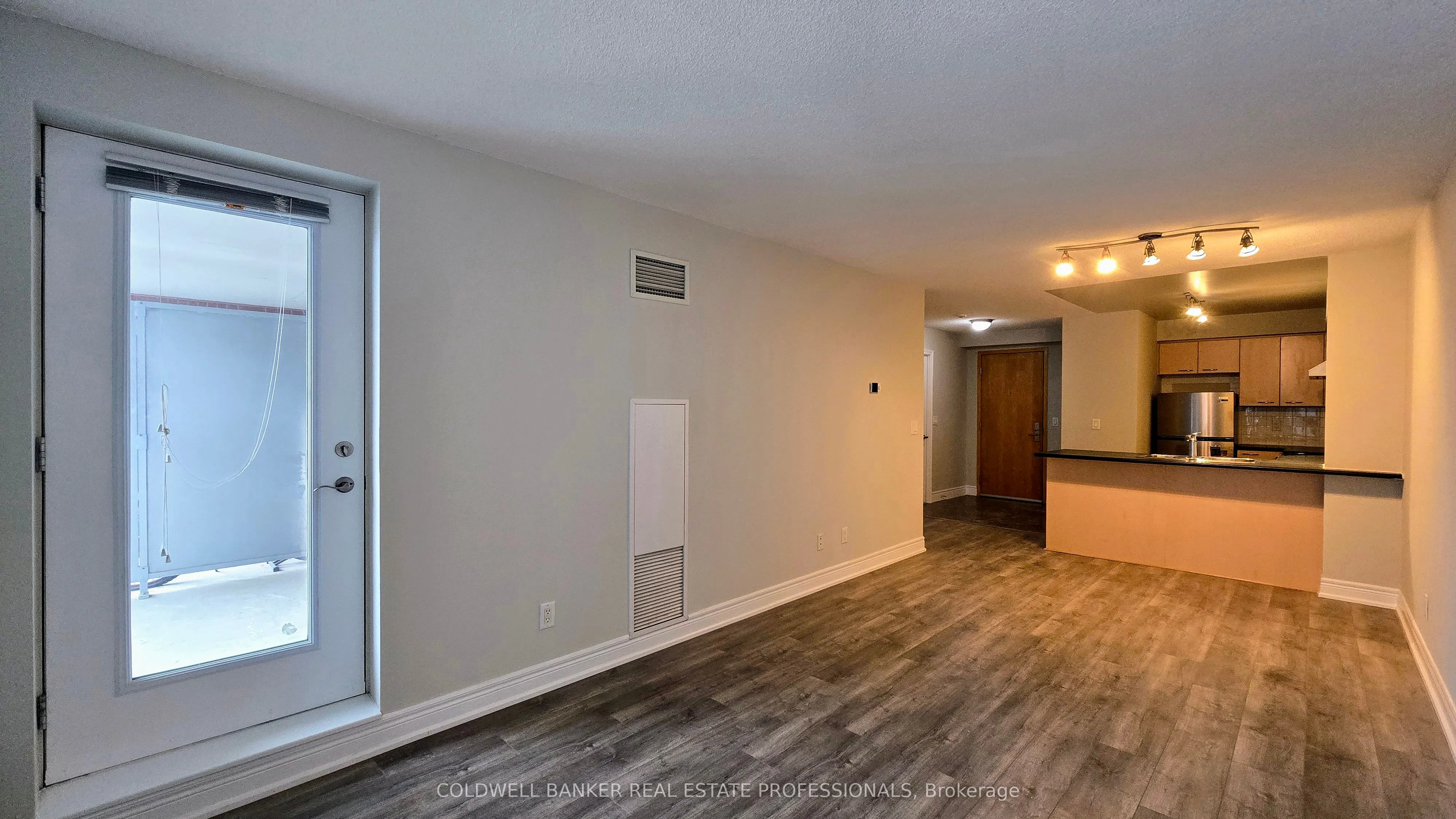 62 Suncrest Boulevard, #318