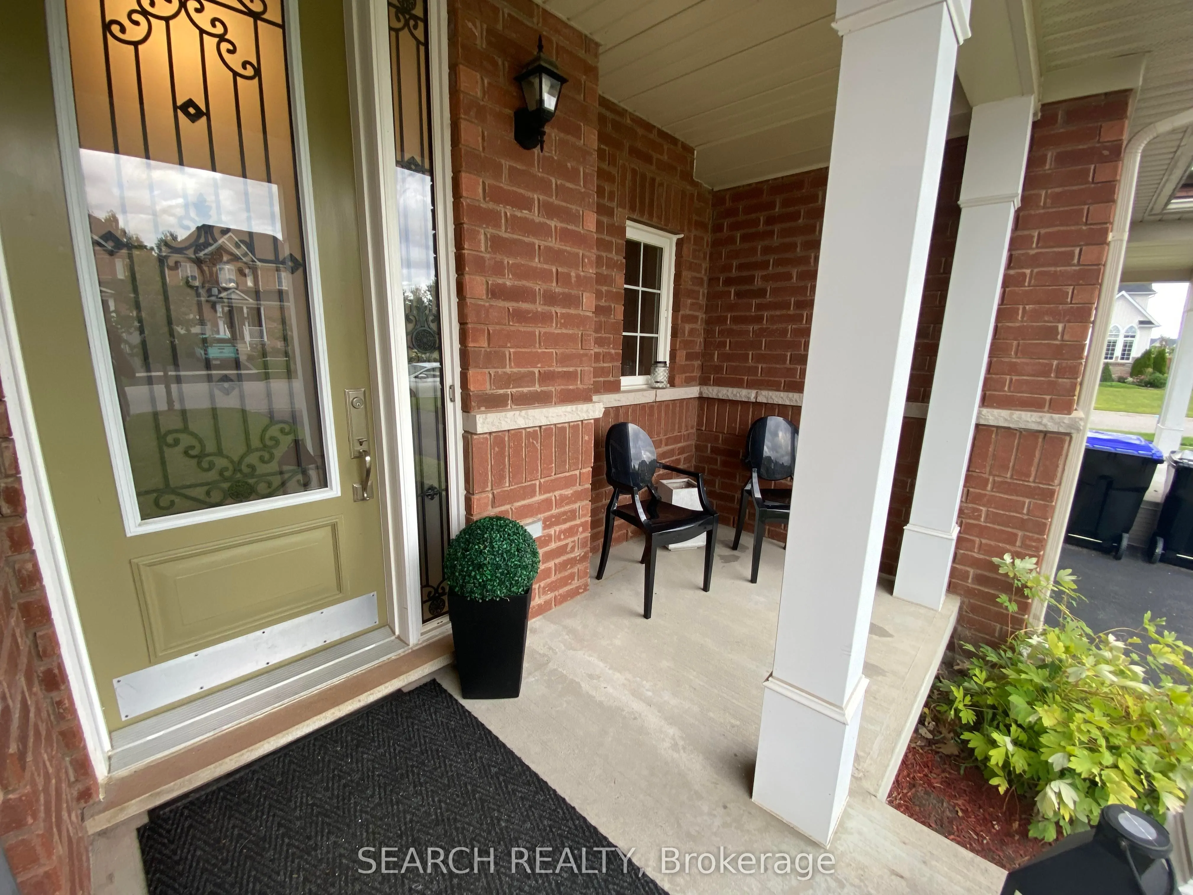 116 Collier Crescent