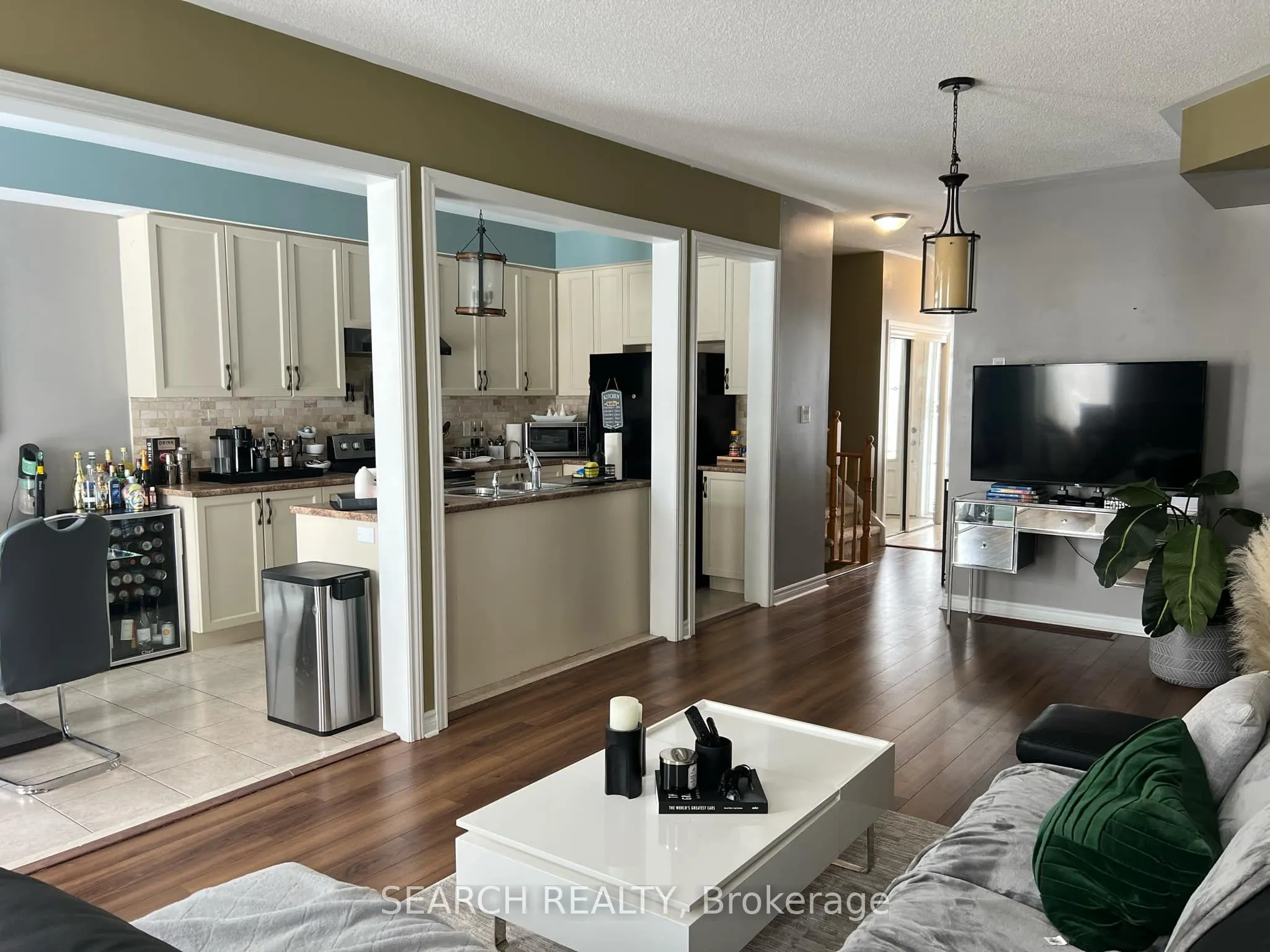 116 Collier Crescent