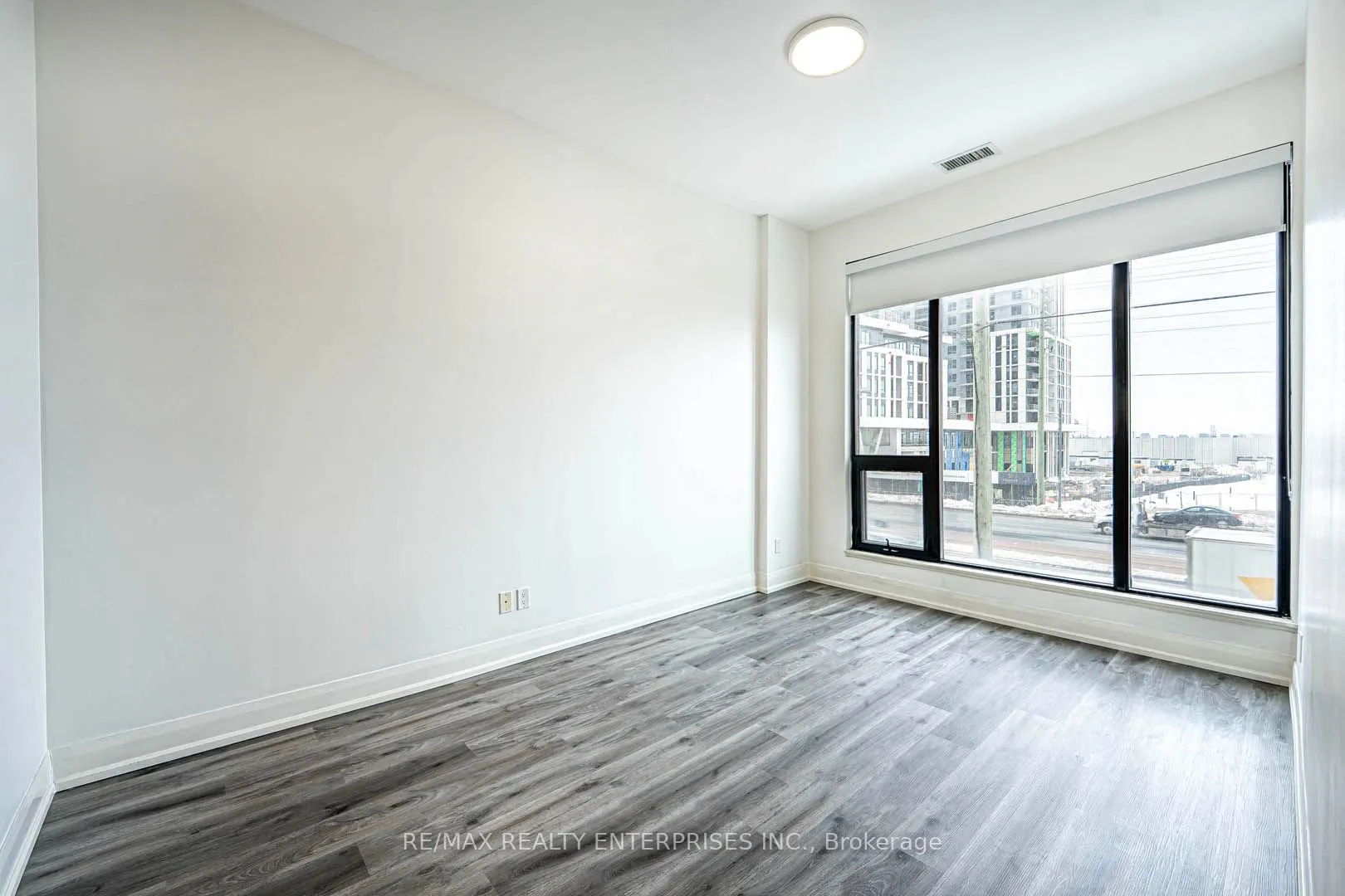 2900 Highway 7, #206