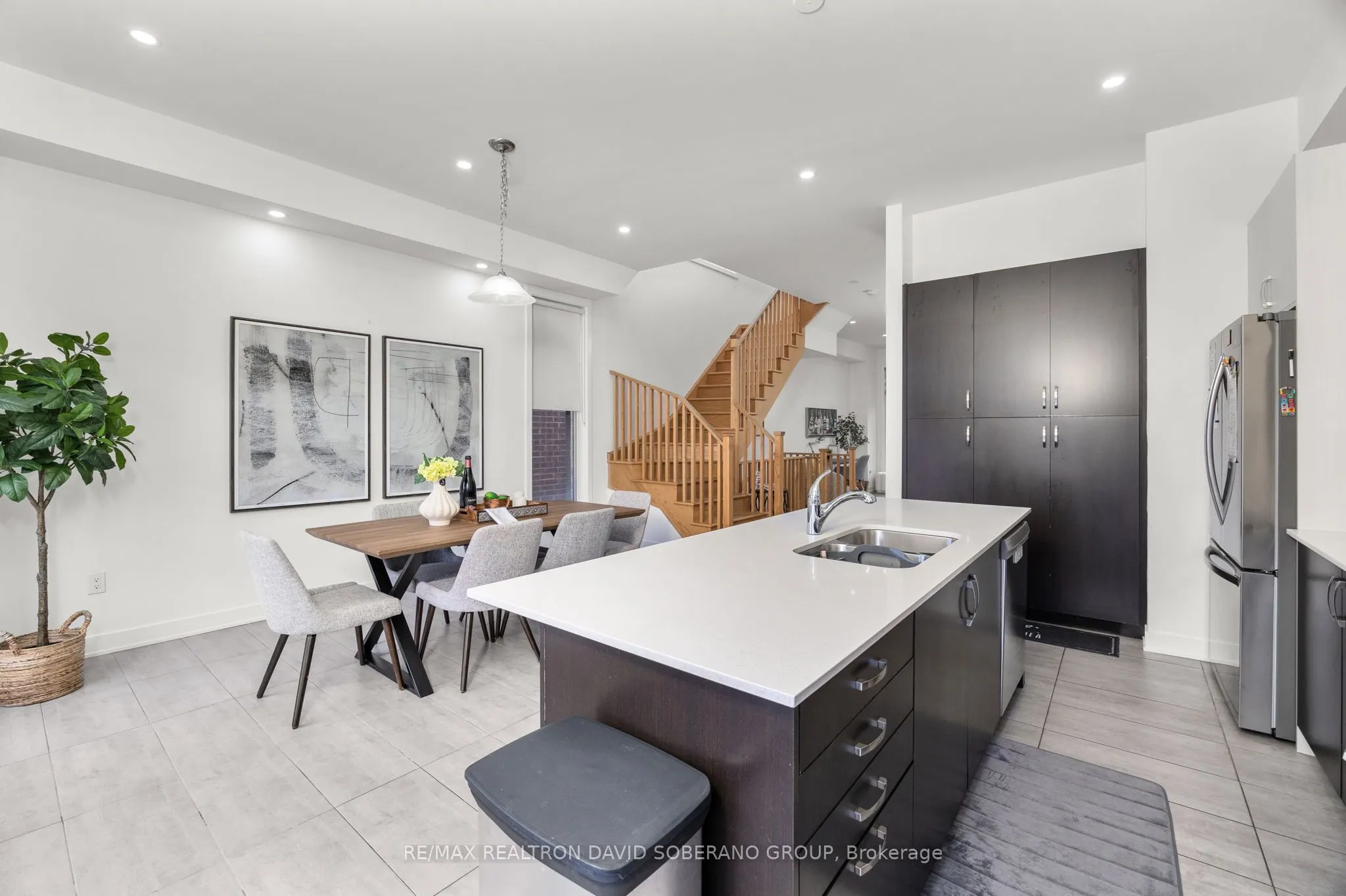 37 Benoit Street