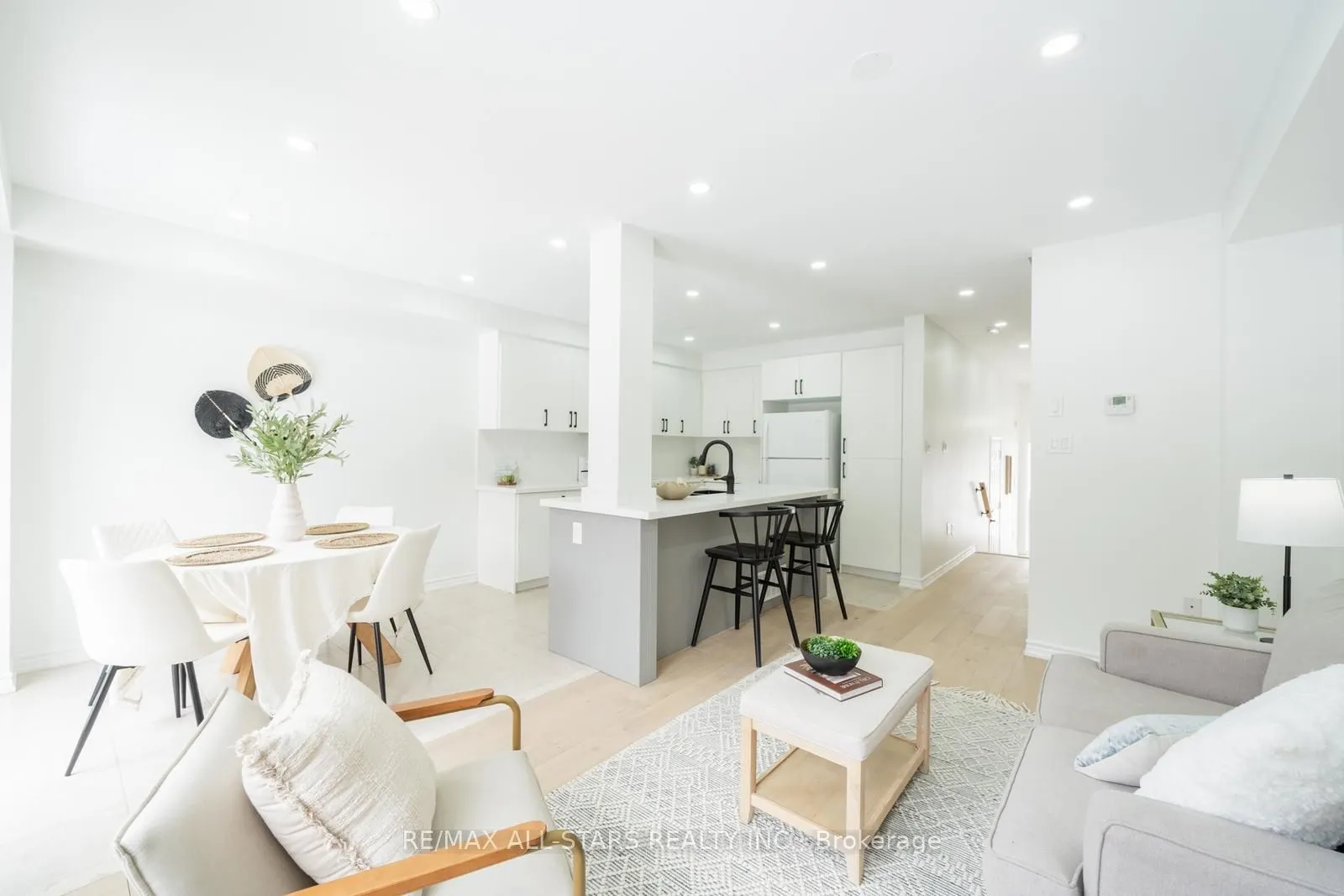 234 Sandale Road