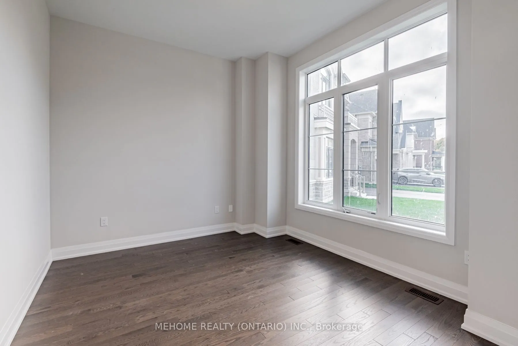15 Kenneth Campbell Court