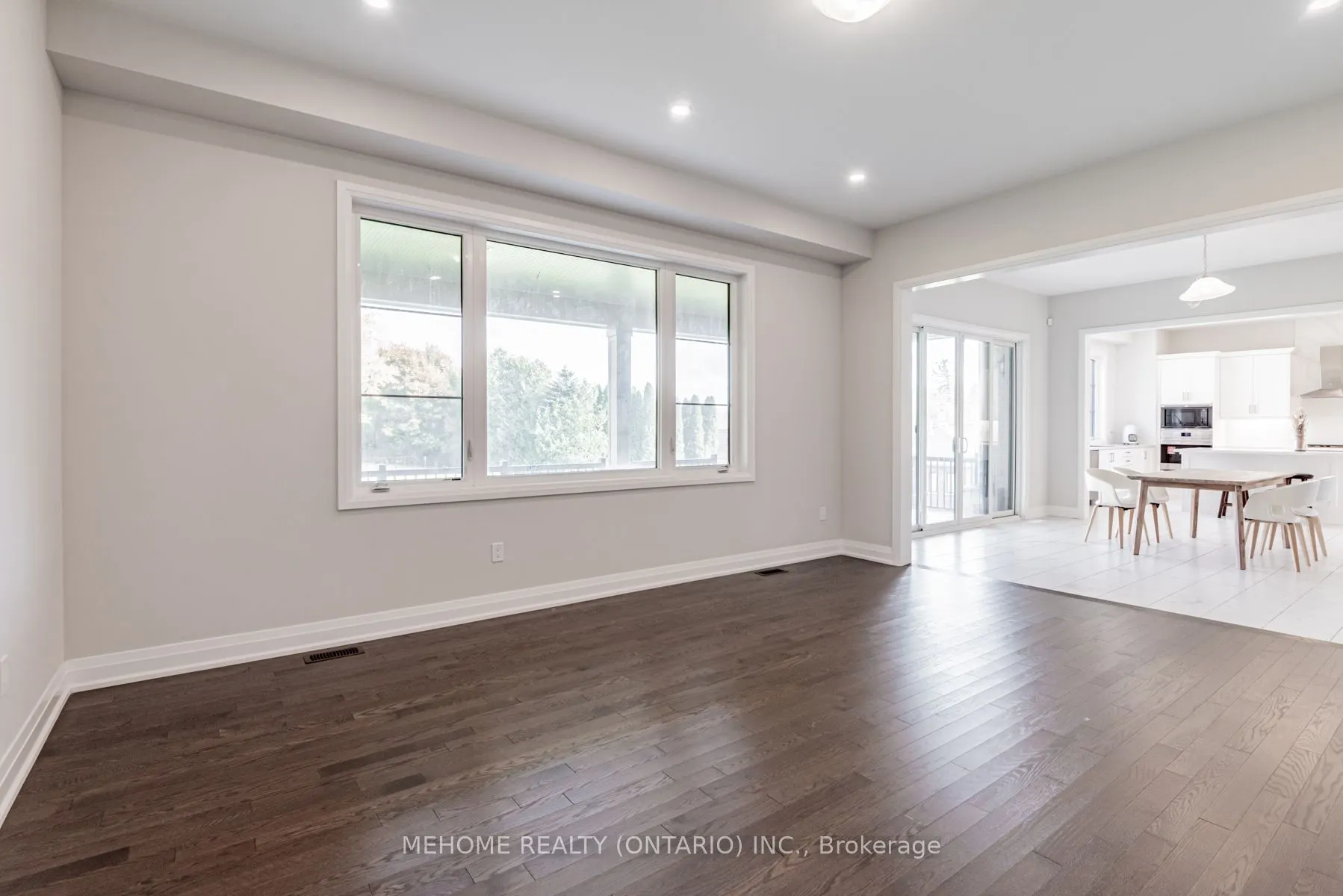 15 Kenneth Campbell Court