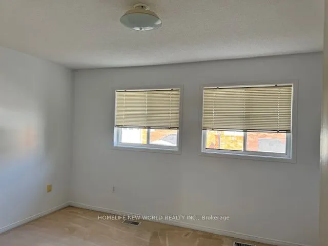 18 Clark Avenue W, #113A